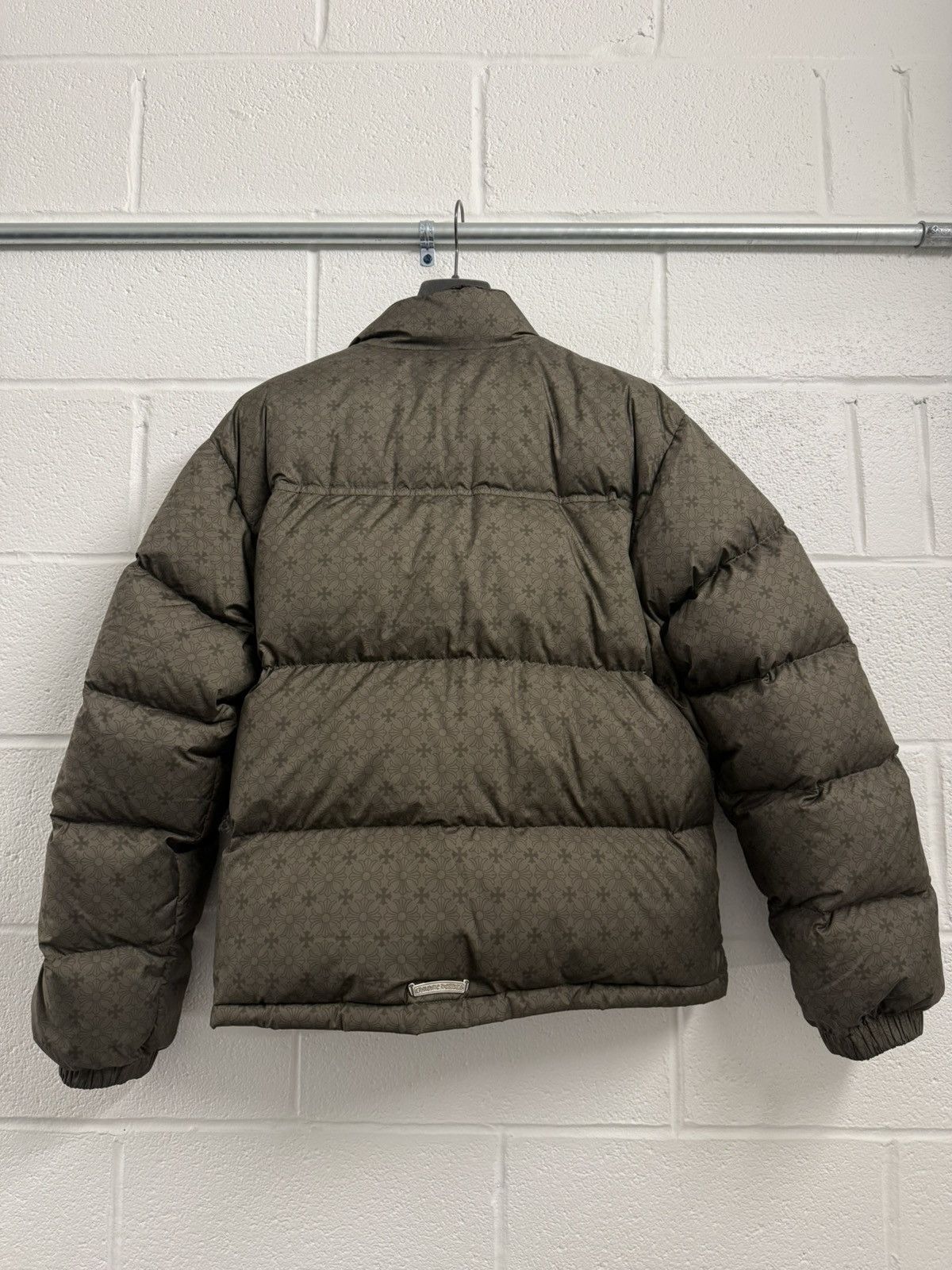 Chrome Hearts Chrome Hearts Monogram Puffer Jacket Olive Green XL Size US XL / EU 56 / 4 - 3 Thumbnail