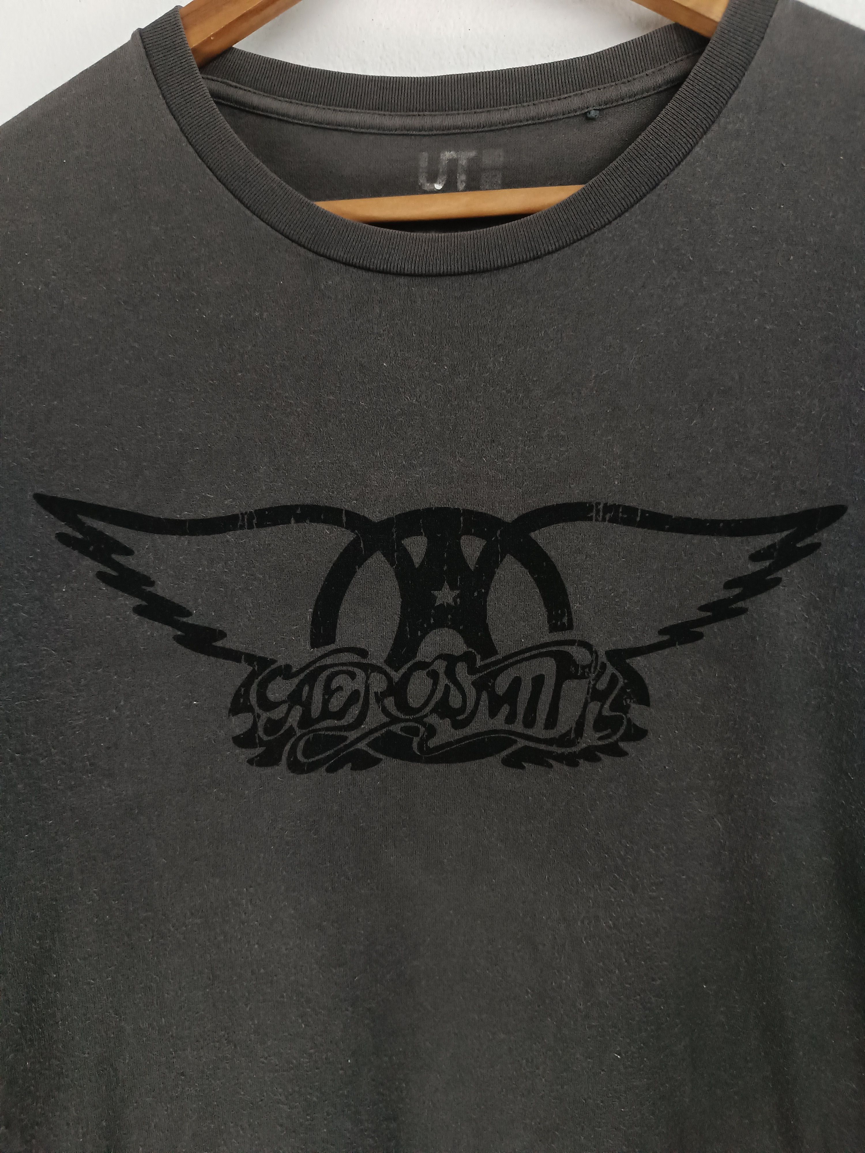 Vintage VINTAGE AEROSMITH CLASSIC LOGO ROCK TEE scorpions acdc u2 Size US L / EU 52-54 / 3 - 10 Thumbnail