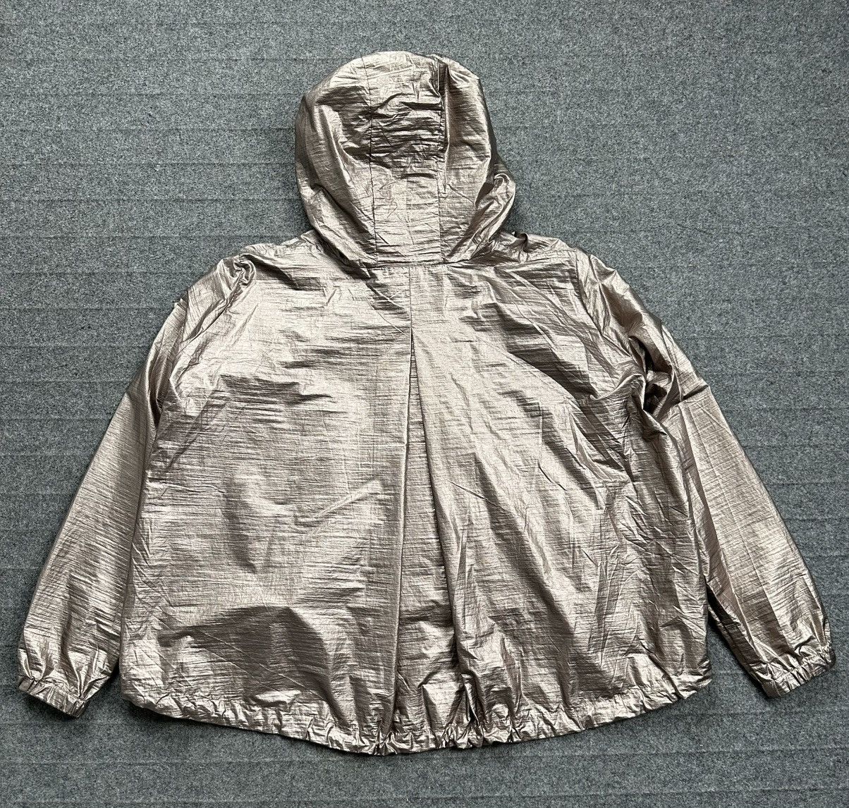 Moncler Moncler - Eschamali Giubbotto - Hooded Metallic Jacket Size M / US 6-8 / IT 42-44 - 10 Thumbnail