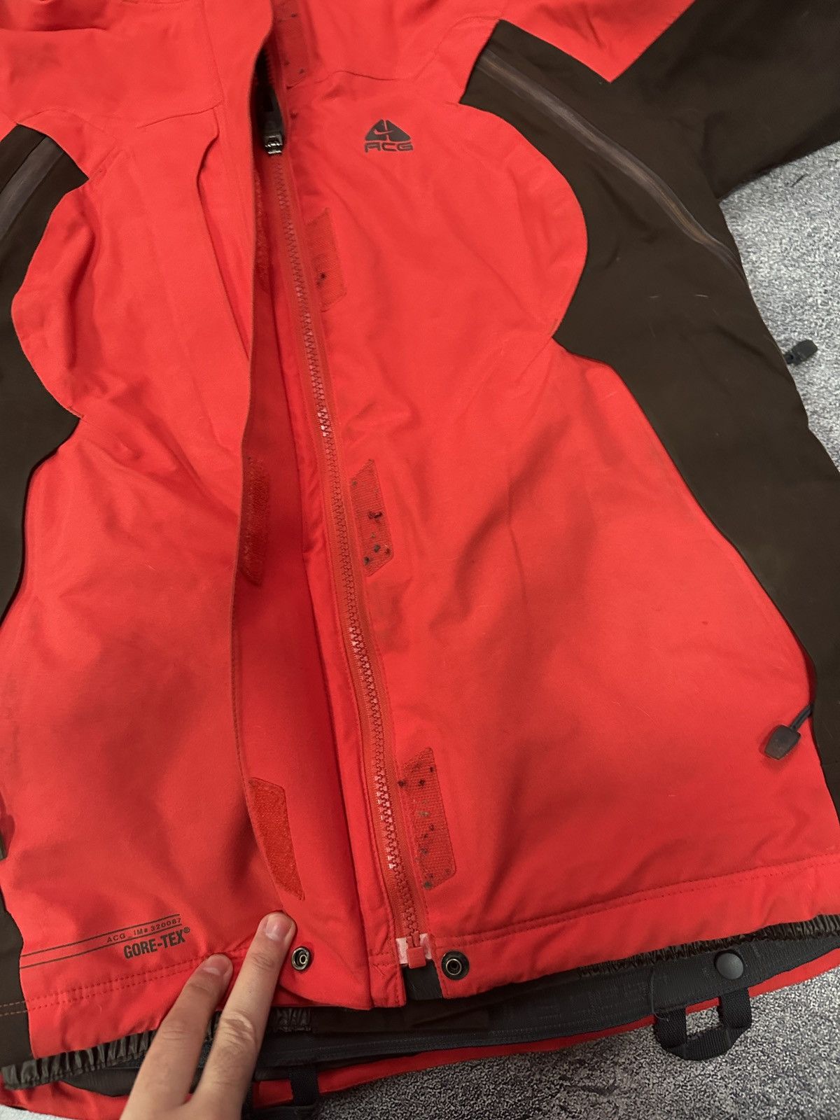Nike ACG Nike ACG Gore-Tex Women's Waterproof Ski Jacket Red Size S Size S / US 4 / IT 40 - 16 Thumbnail