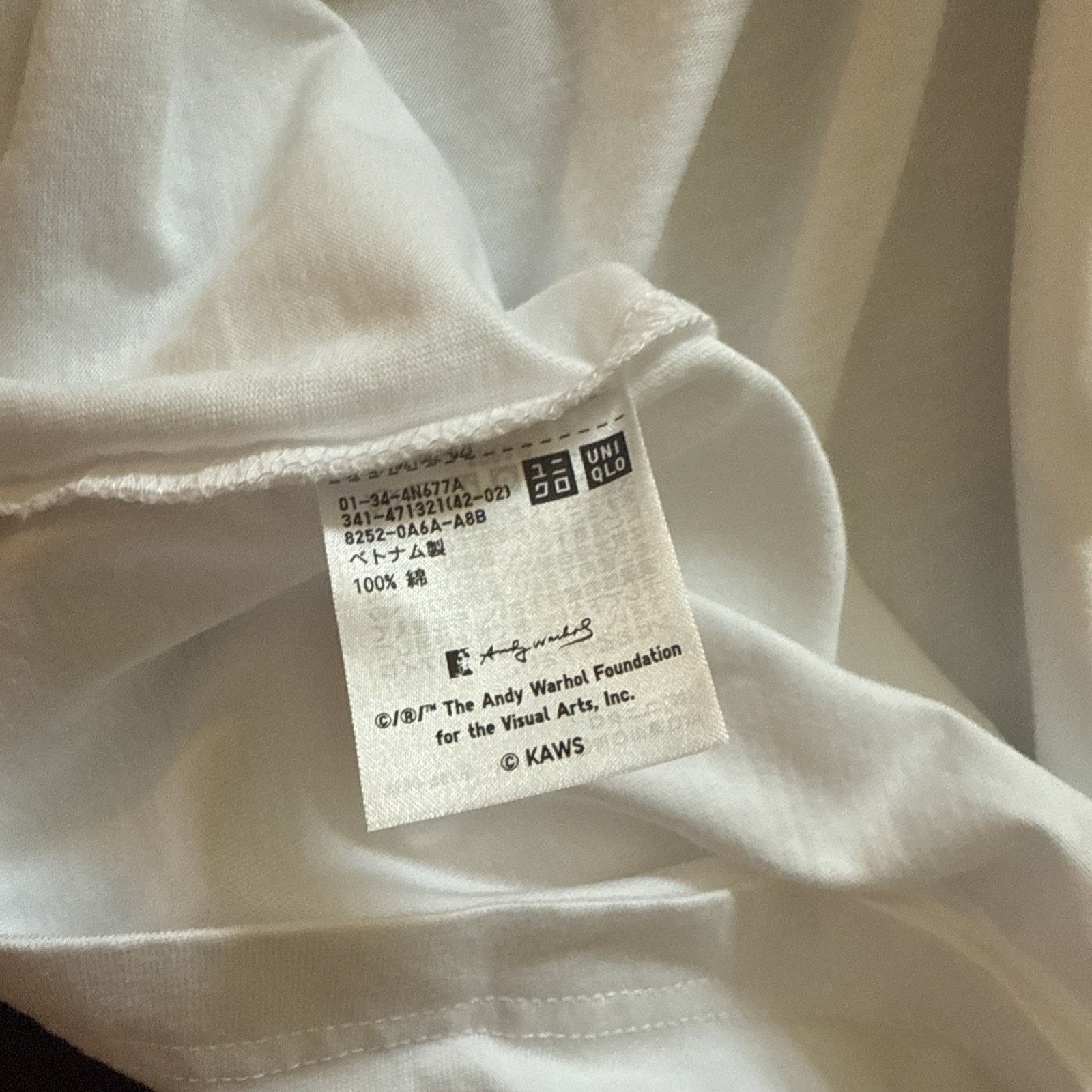Kaws KAWS x Uniqlo UT Graphic T-shirt Lg Andy Warhol Collab RARE Size US L / EU 52-54 / 3 - 6 Thumbnail