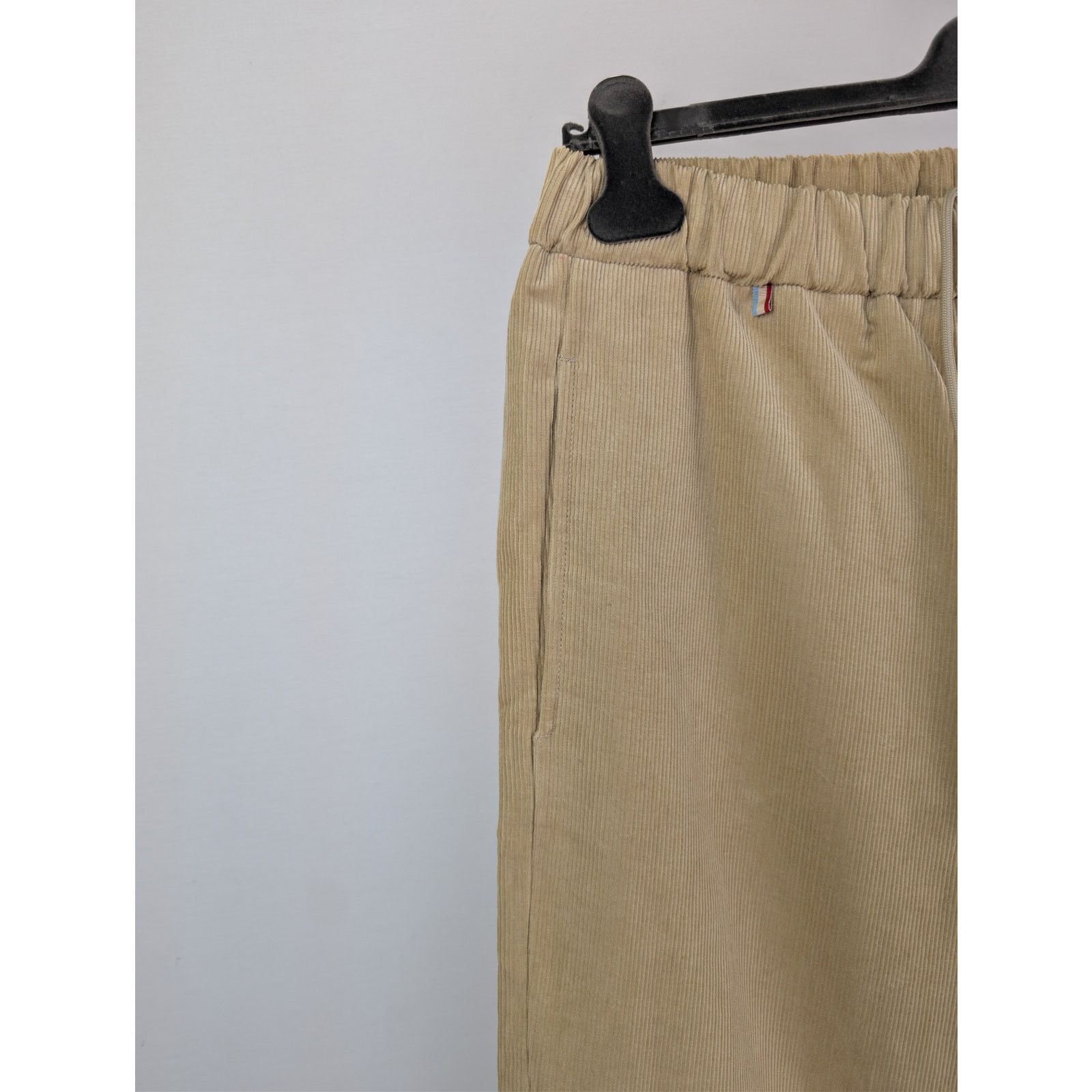 Moncler o1rshd1 Trousers Sweatpants in Beige Size US 32 / EU 48 - 8 Thumbnail