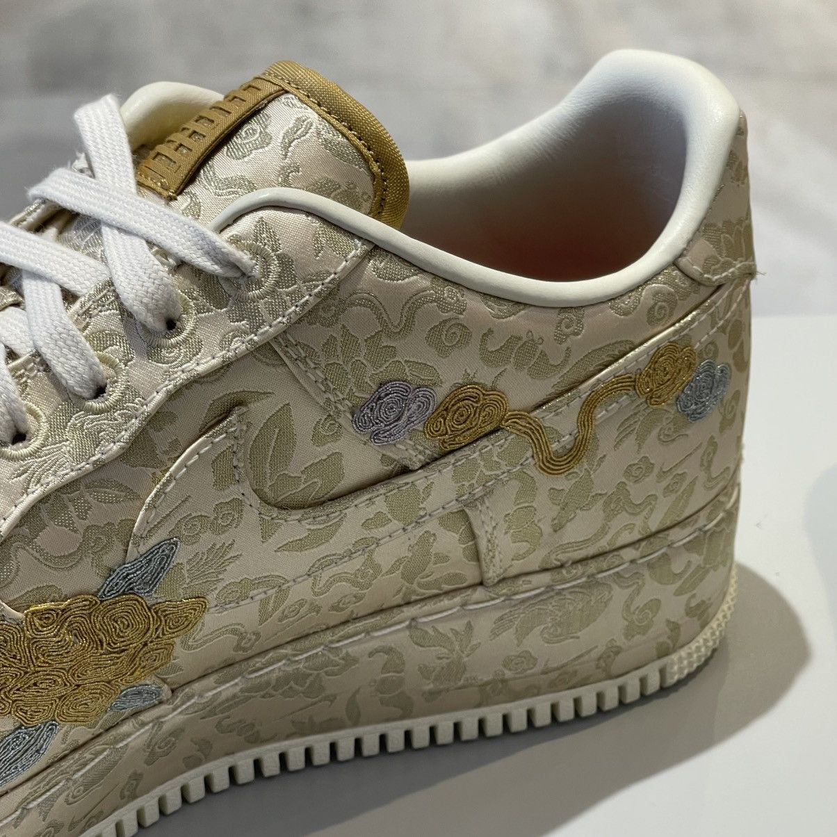 Nike Nike Air Force 1 Low Year of the Dragon (2024) Size US 9.5 / EU 42-43 - 14 Thumbnail