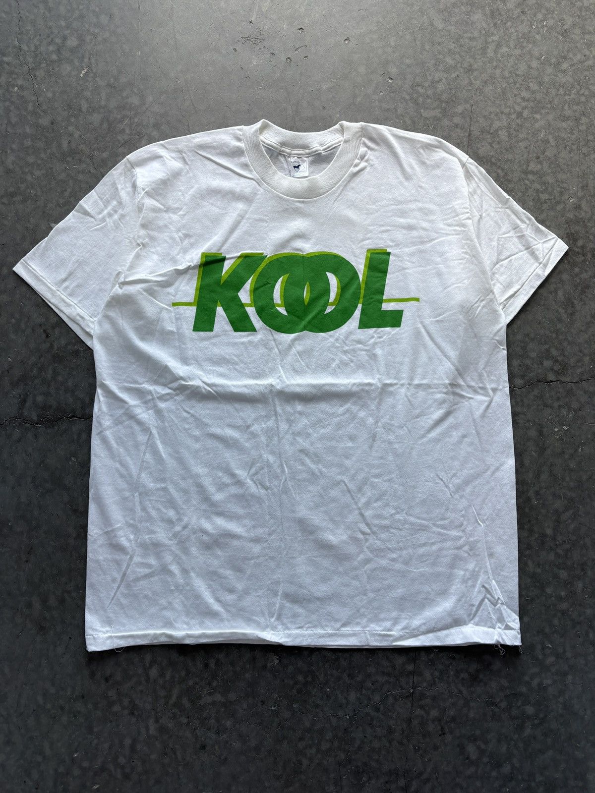 Vintage Vintage 90s Kool Cigarettes Graphic Tee NWOT Size US XL / EU 56 / 4 - 1 Thumbnail