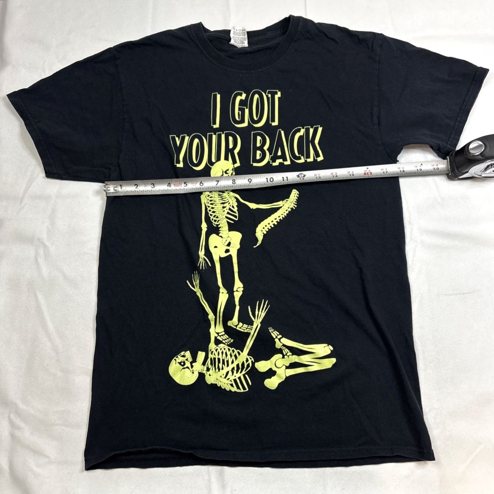 Fruit Of The Loom Fruit Of The Loom T-Shirt Men’s M Black I Got Your Back Glow Dark Skull Glow in the Dark Unisex Adults Short Sleeve Mens Size US M / EU 48-50 / 2 - 5 Thumbnail