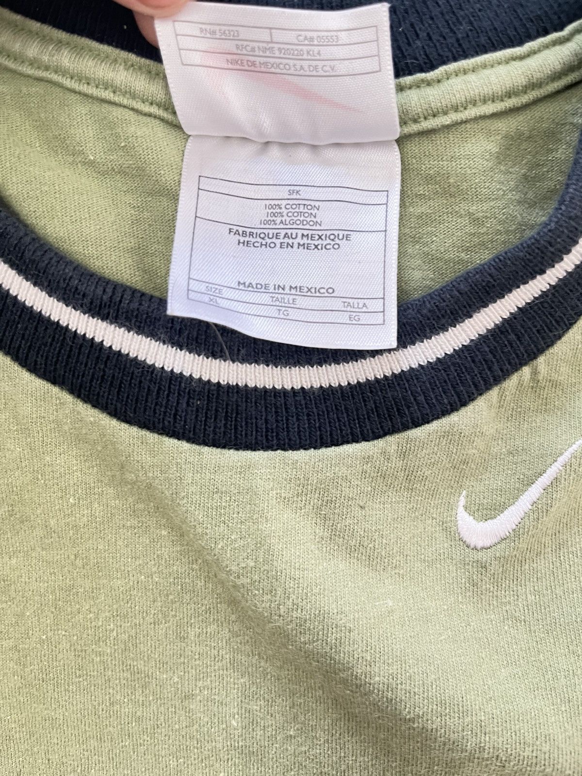 Nike 90's NIKE MINI SWOOSH Size XL Vintage T-Shirts / G2090T Size US XL / EU 56 / 4 - 6 Thumbnail