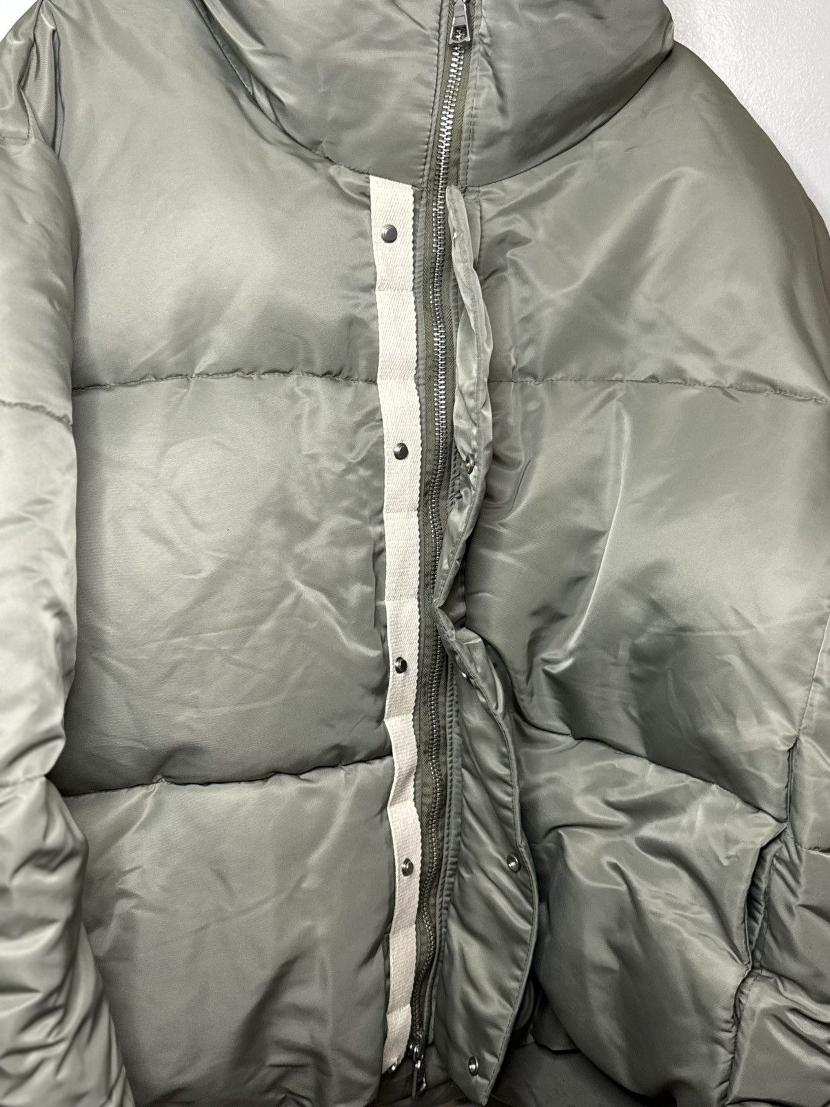 Fashion Nova Norton Cropped Puffer Size US XXL / EU 58 / 5 - 3 Thumbnail
