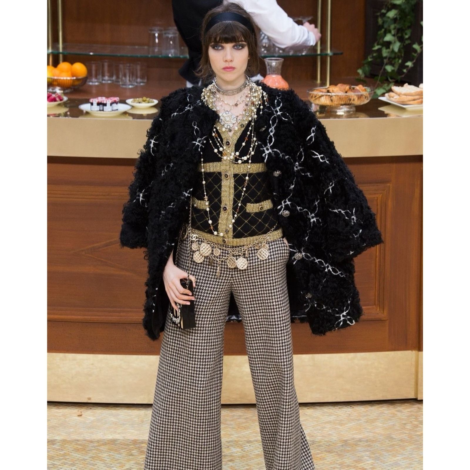 Chanel CHANEL Runway FW15 Brasserie Silk Cashmere 15K Cardigan FR42 Size M / US 6-8 / IT 42-44 - 4 Thumbnail