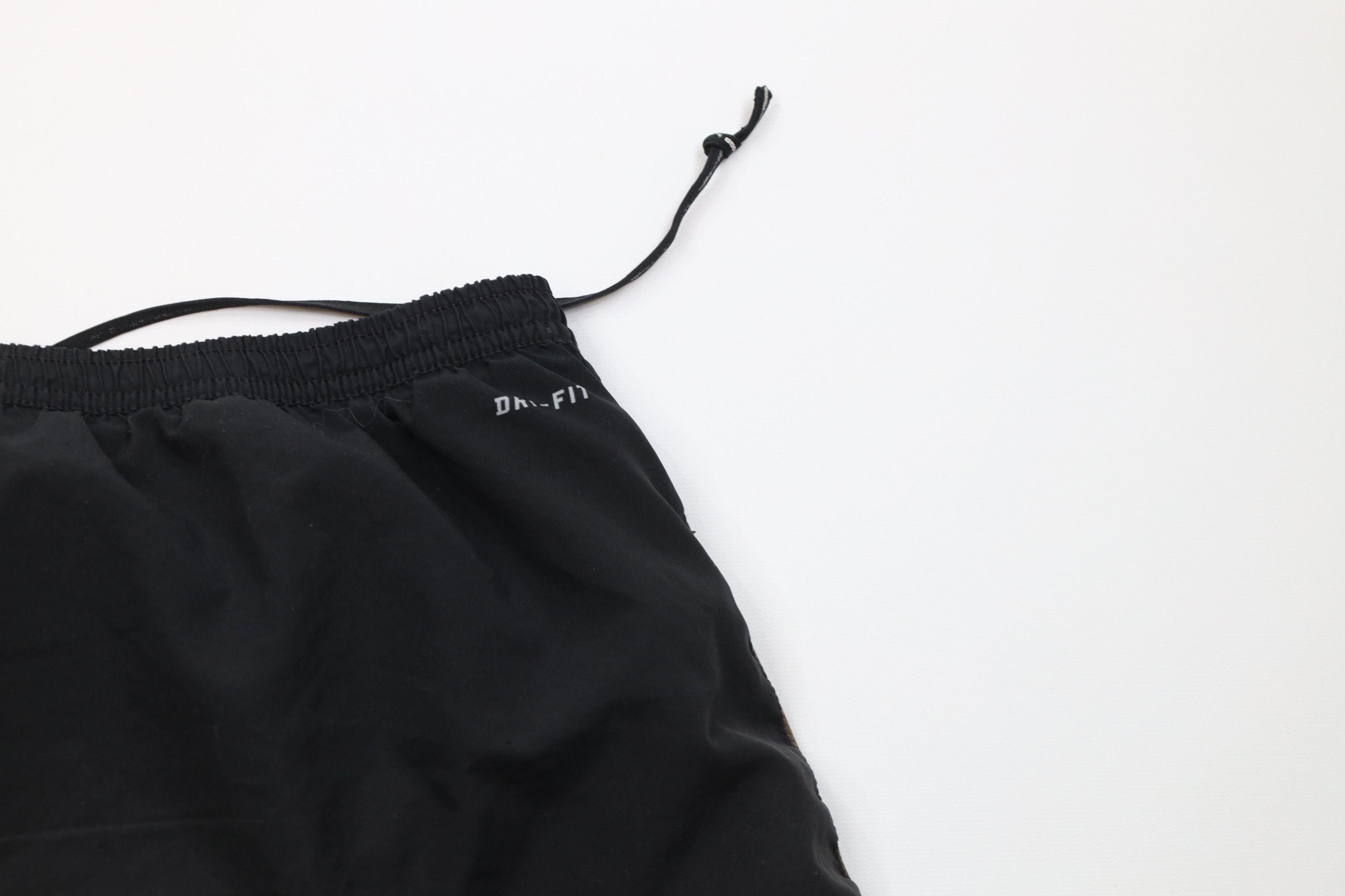 Nike Vintage Y2K Nike Travis Scott Mini Swoosh Lined Shorts Black Size US 38 / EU 54 - 10 Thumbnail