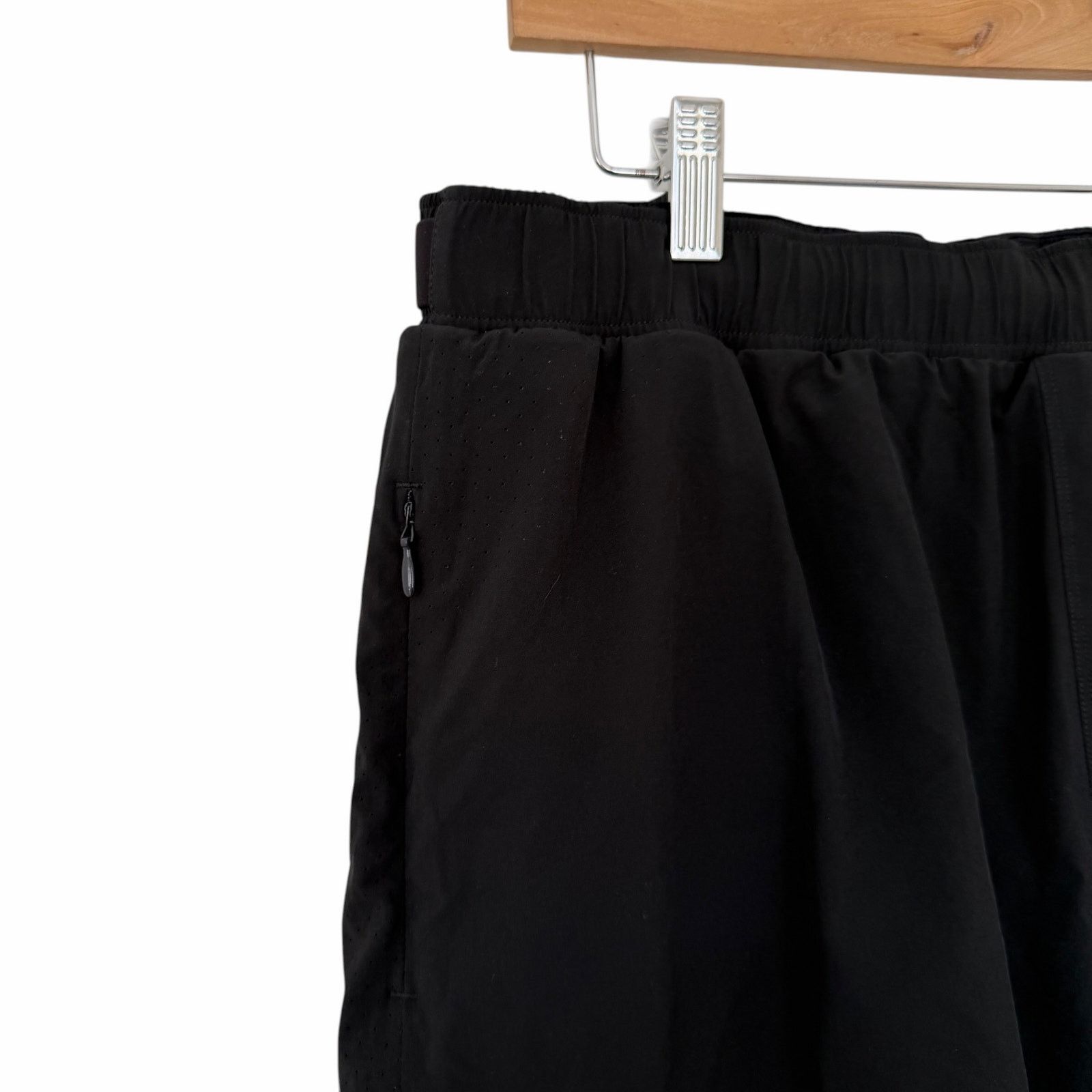 Rhone Rhone Black Swift 7" Lined Shorts Sz L Size US 32 / EU 48 - 3 Thumbnail