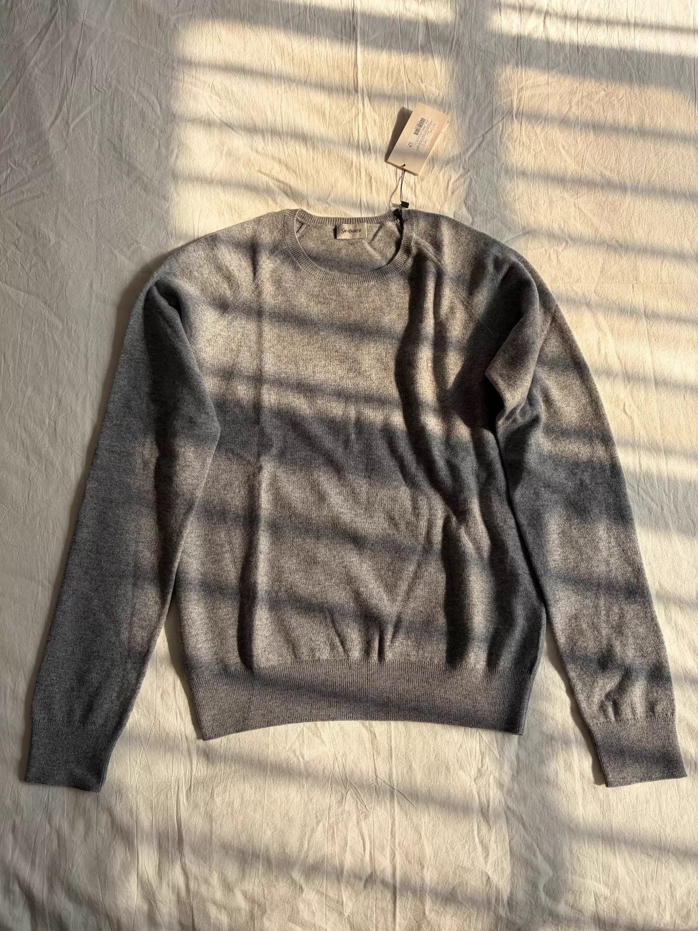 Saint Laurent Paris Gray Long-Sleeve Knit Sweater Size L Size US L / EU 52-54 / 3 - 1 Thumbnail
