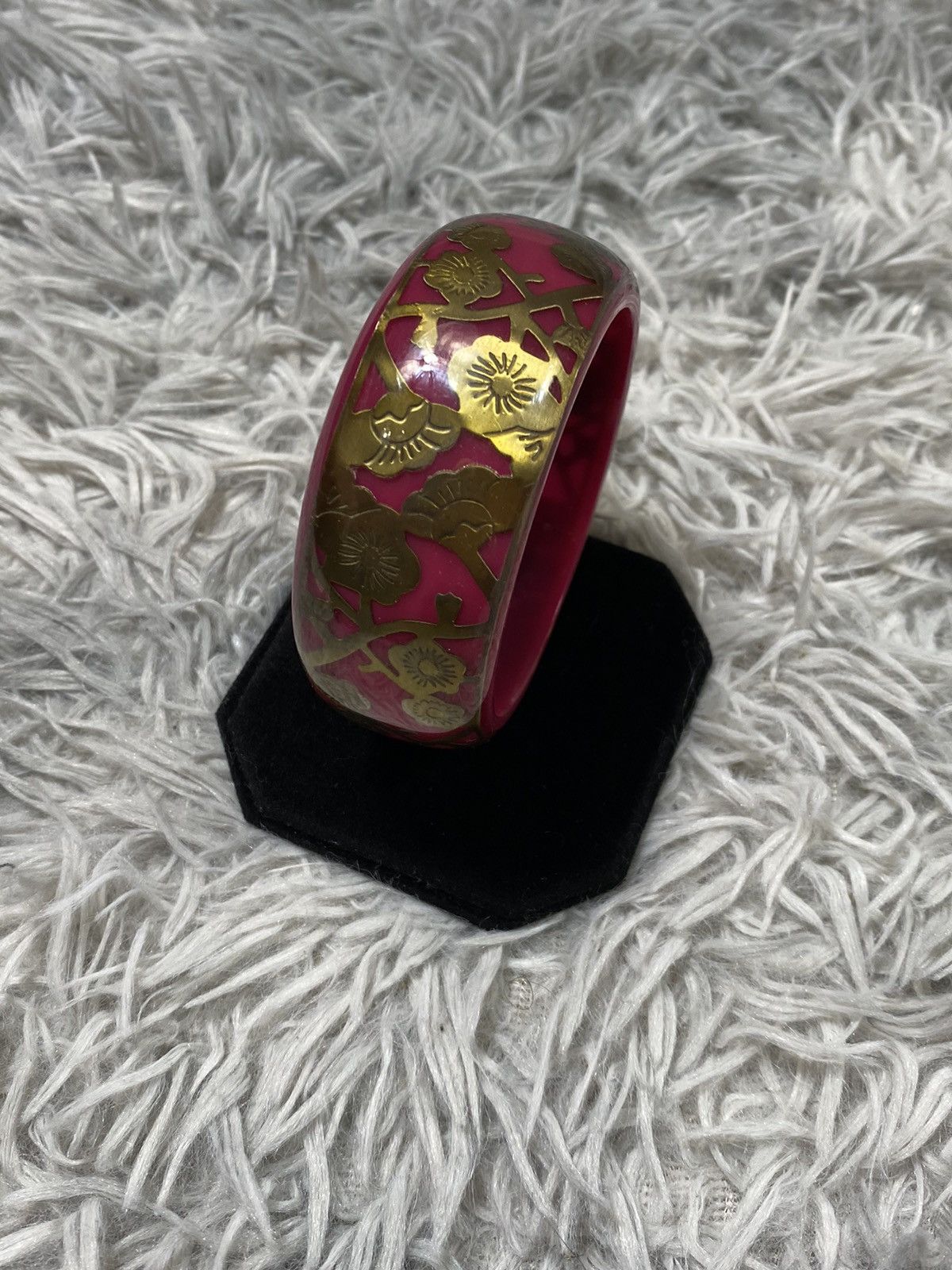 Jewelry Vintage Floral Bangle - Japanese Brand Size ONE SIZE - 1 Thumbnail