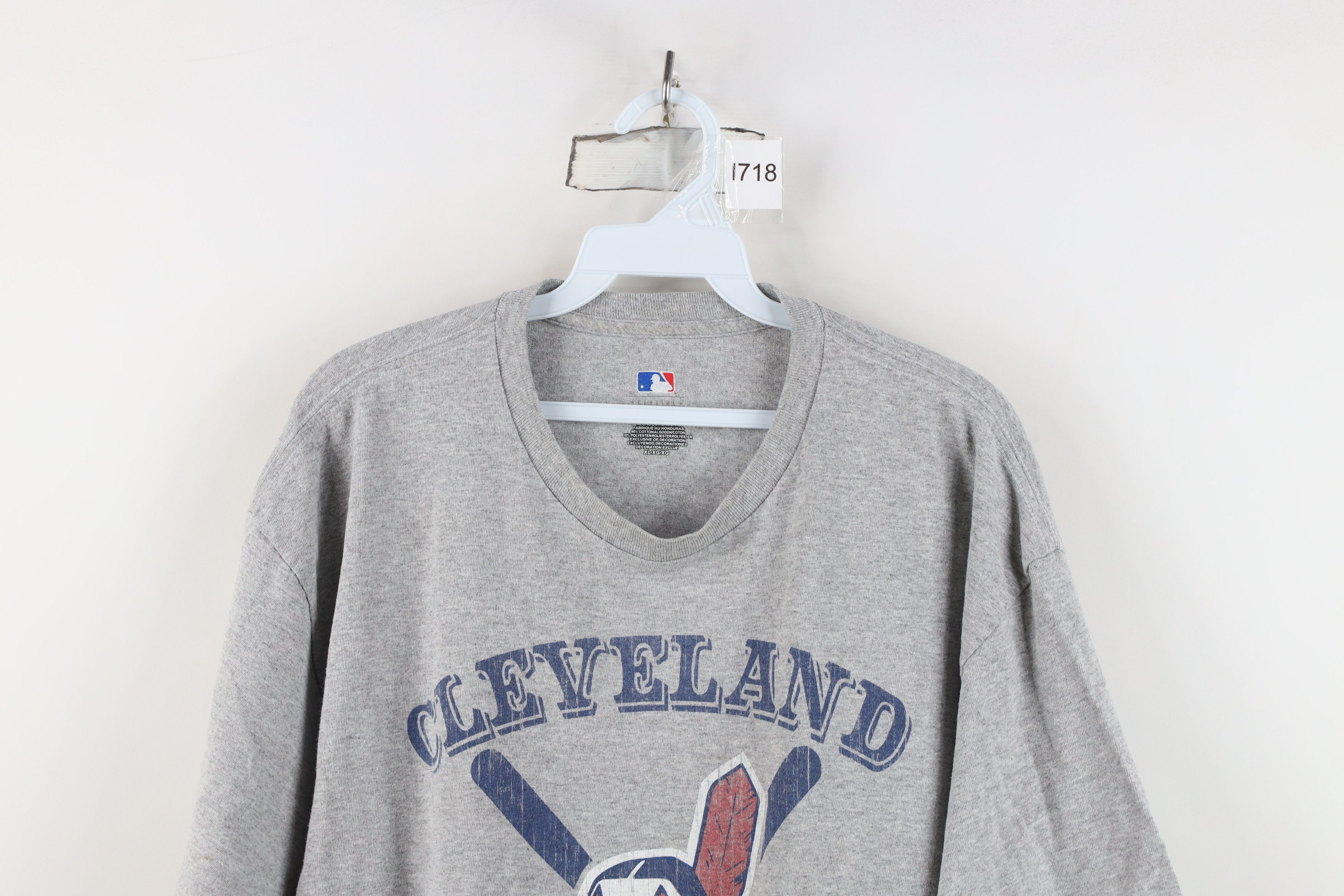 Vintage Vintage Y2K Cleveland Indians Baseball Short Sleeve T-Shirt Size US XL / EU 56 / 4 - 2 Thumbnail