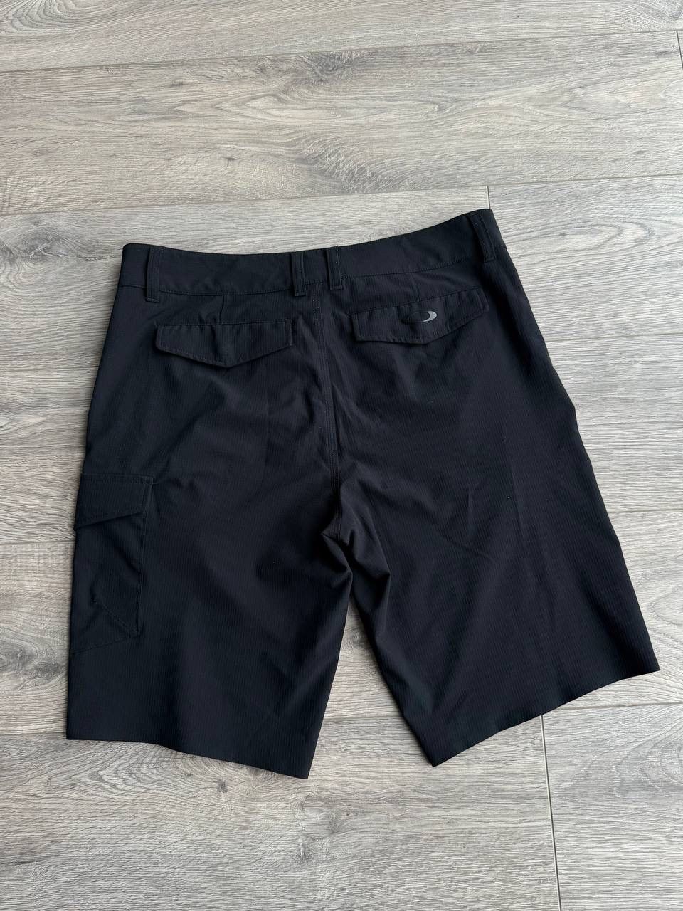 Oakley Oakley cargo shorts Size US 33 - 9 Thumbnail
