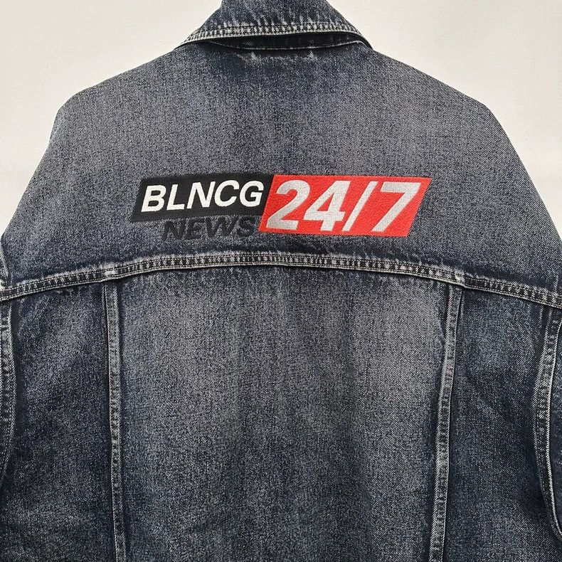 Balenciaga Balenciaga FW20 24/7 NEWS NEWS embroidered logo denim jacke Size US S / EU 44-46 / 1 - 3 Thumbnail