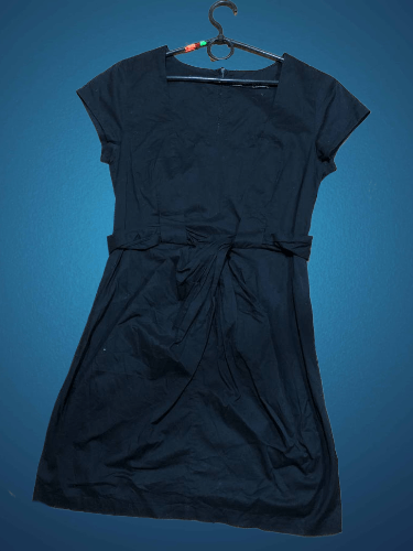 Allsaints Vintage Allsaints Minimal Midi Dress With Belt Design Size M / US 6-8 / IT 42-44 - 1 Thumbnail