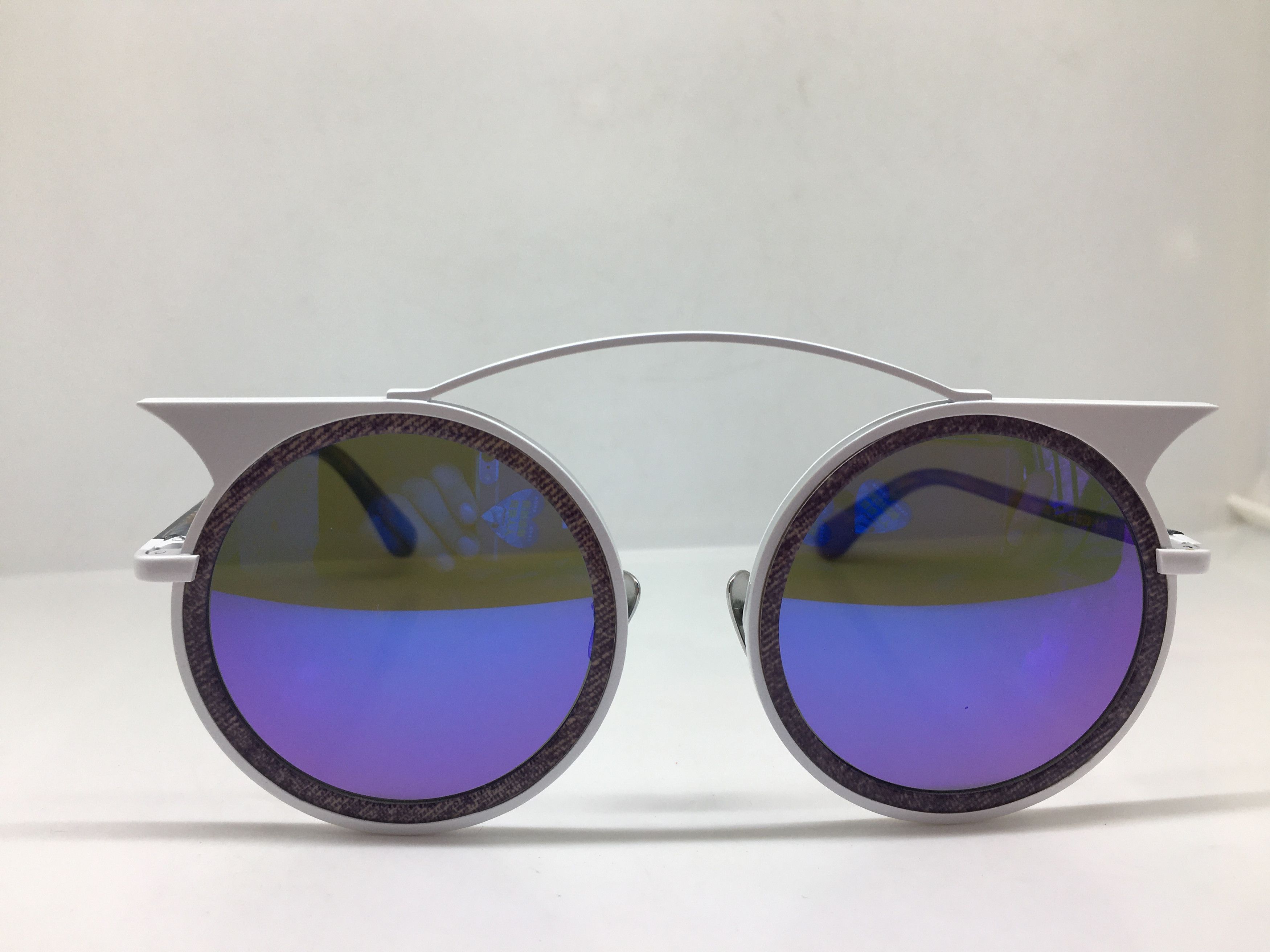 Other EOS E8510S White Round Sunglasses Frame Show Time Size ONE SIZE - 1 Thumbnail