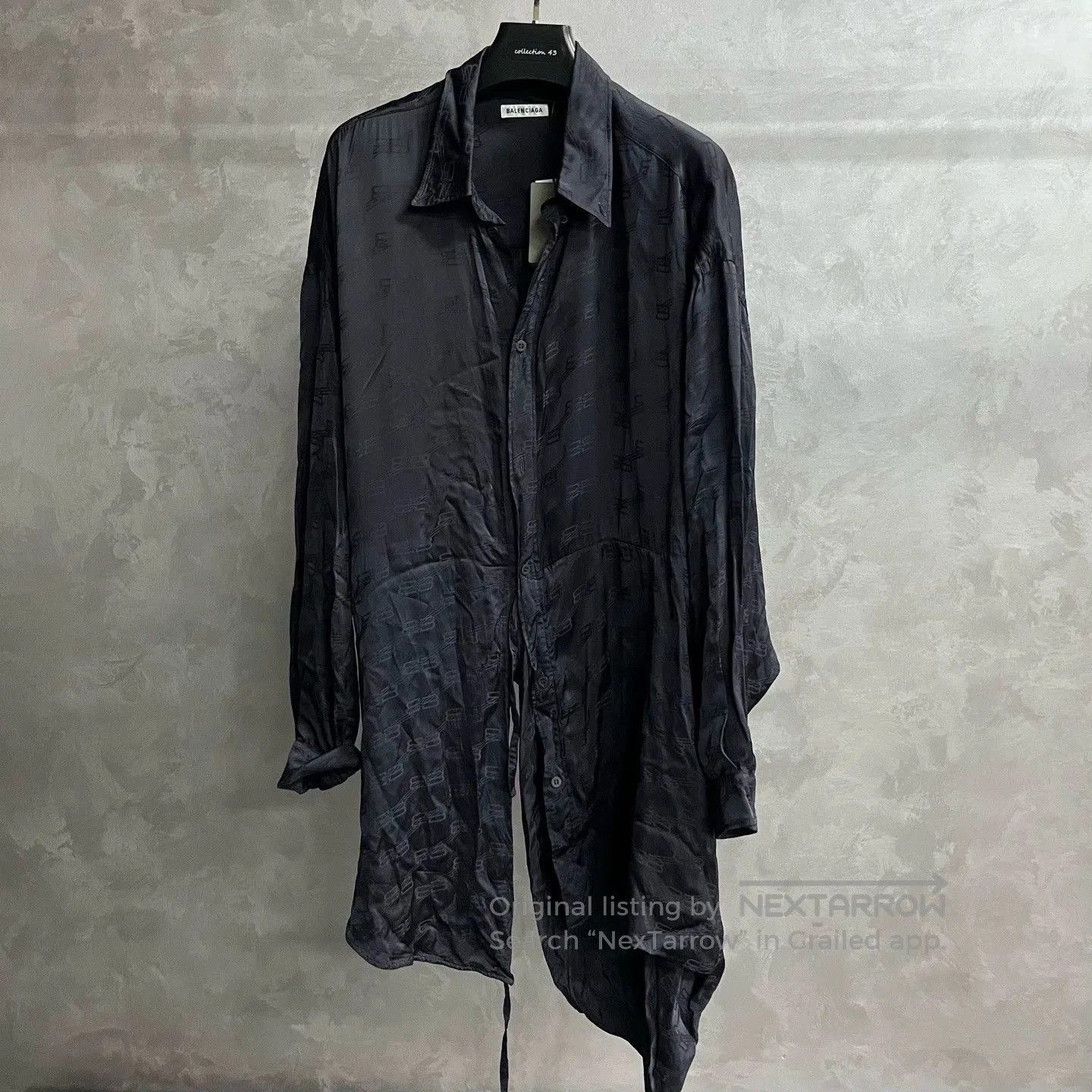 Balenciaga Balenciaga Black Logo Shirt Dress. Size US 38 / EU 54 - 1 Thumbnail