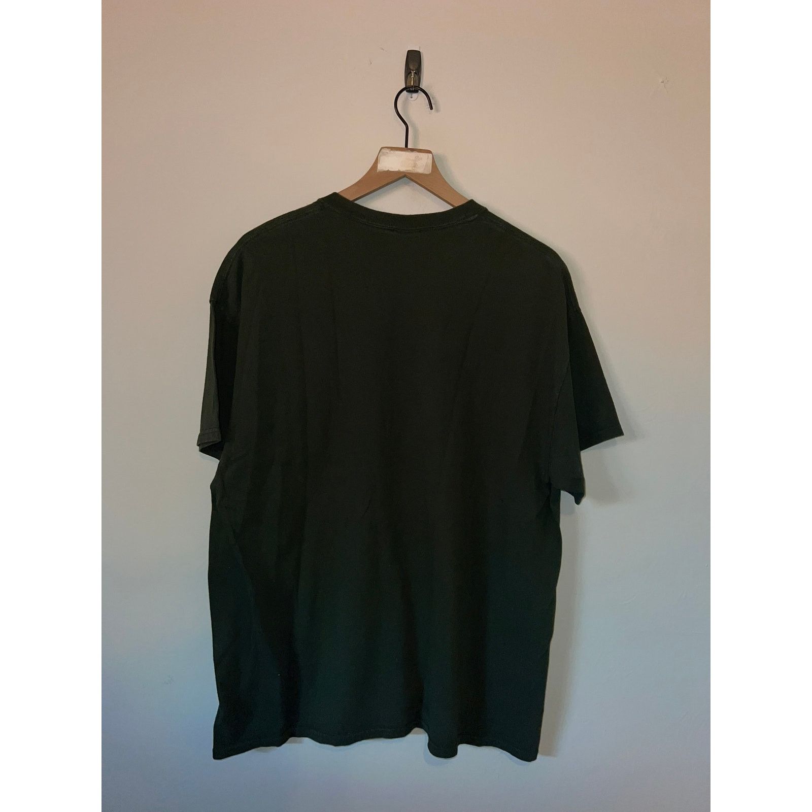 Gildan Vintage Wees Tees Shirt Green Guitar Music Graphic Tee 2000s Size US XL / EU 56 / 4 - 6 Thumbnail