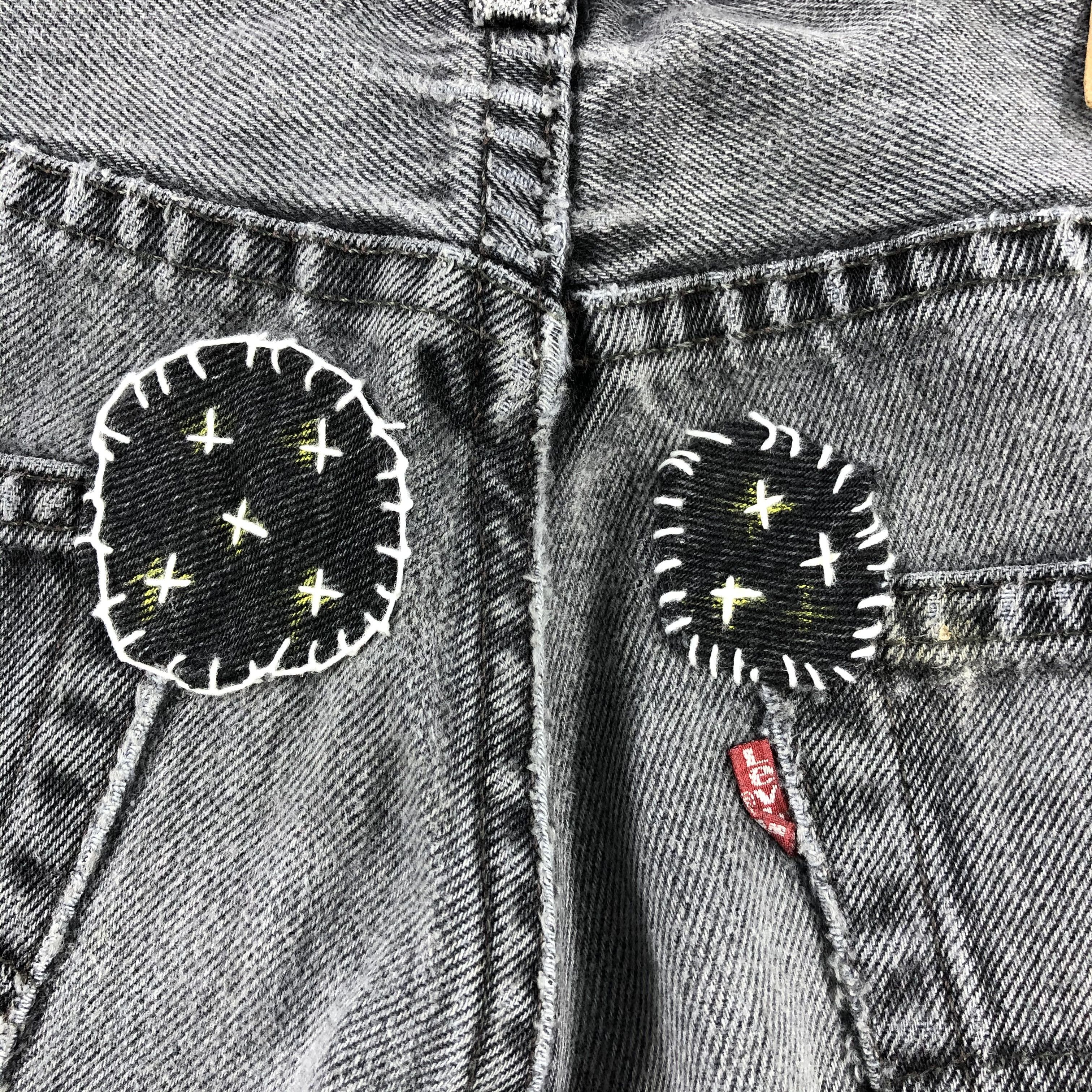 Levi's Vintage Levis 501 Jeans Patchwork Faded Black Denim KJ726 Size US 32 / EU 48 - 9 Thumbnail