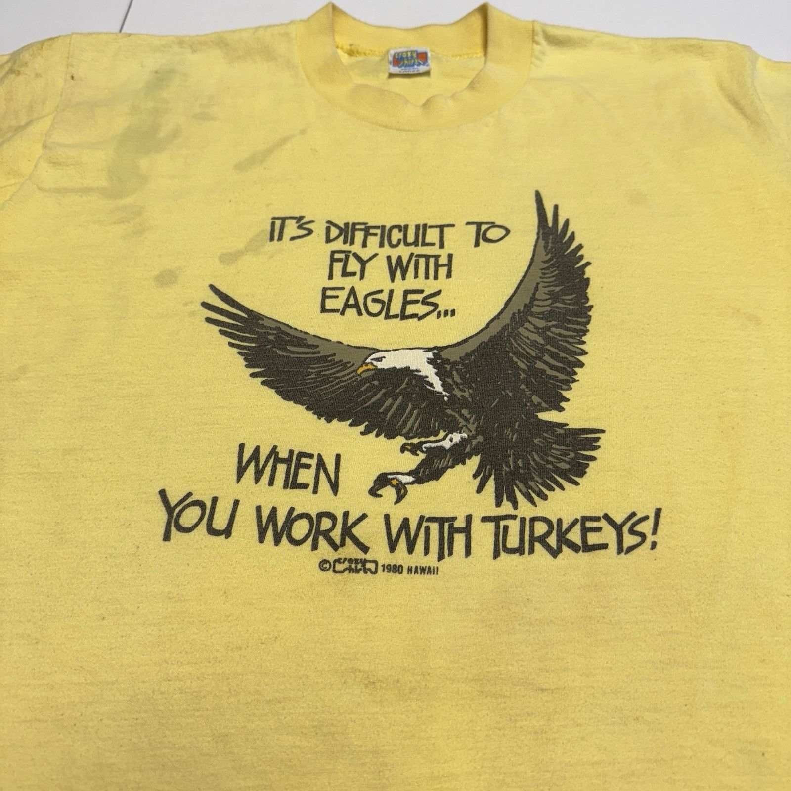 Vintage Vintage 80s Crazy Shirts T Shirt Mens Large Yellow Eagle Tur Size US L / EU 52-54 / 3 - 10 Thumbnail