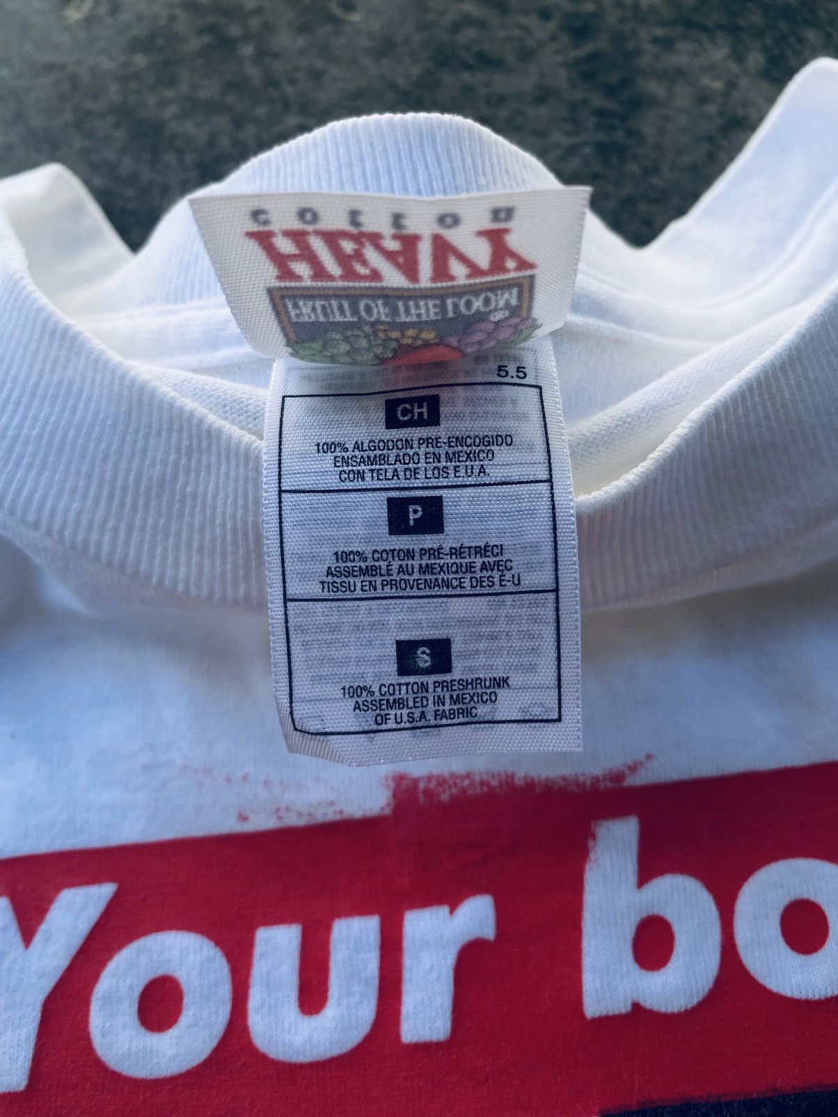 Vintage Vintage Barbara Kruger Art Tees Size US S / EU 44-46 / 1 - 7 Thumbnail