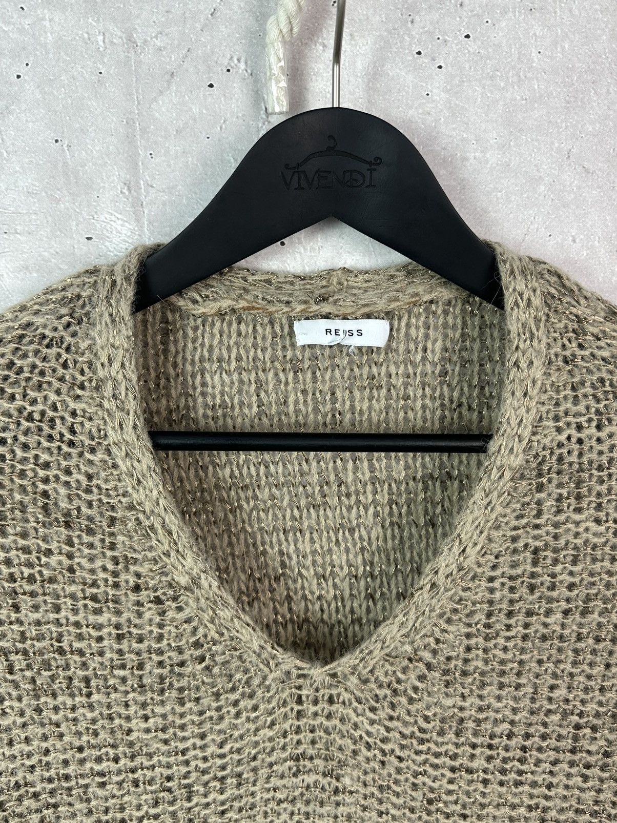 Reiss Reiss Woll Knit Beige-Gold V-neck Long Sleece Women’s Jumper Size M / US 6-8 / IT 42-44 - 4 Thumbnail