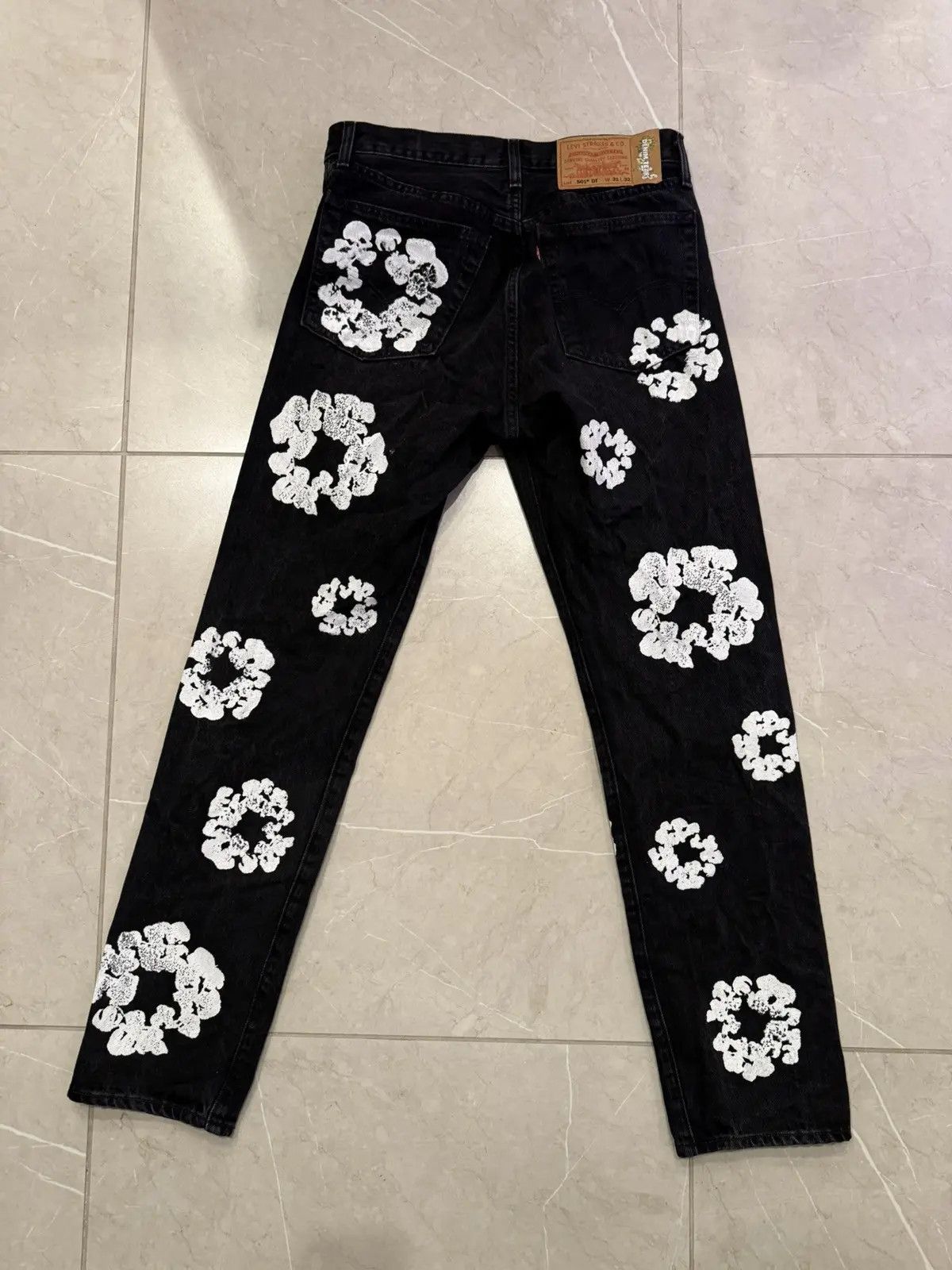 DENIM TEARS black denim tears jean Size US 31 - 1 Thumbnail