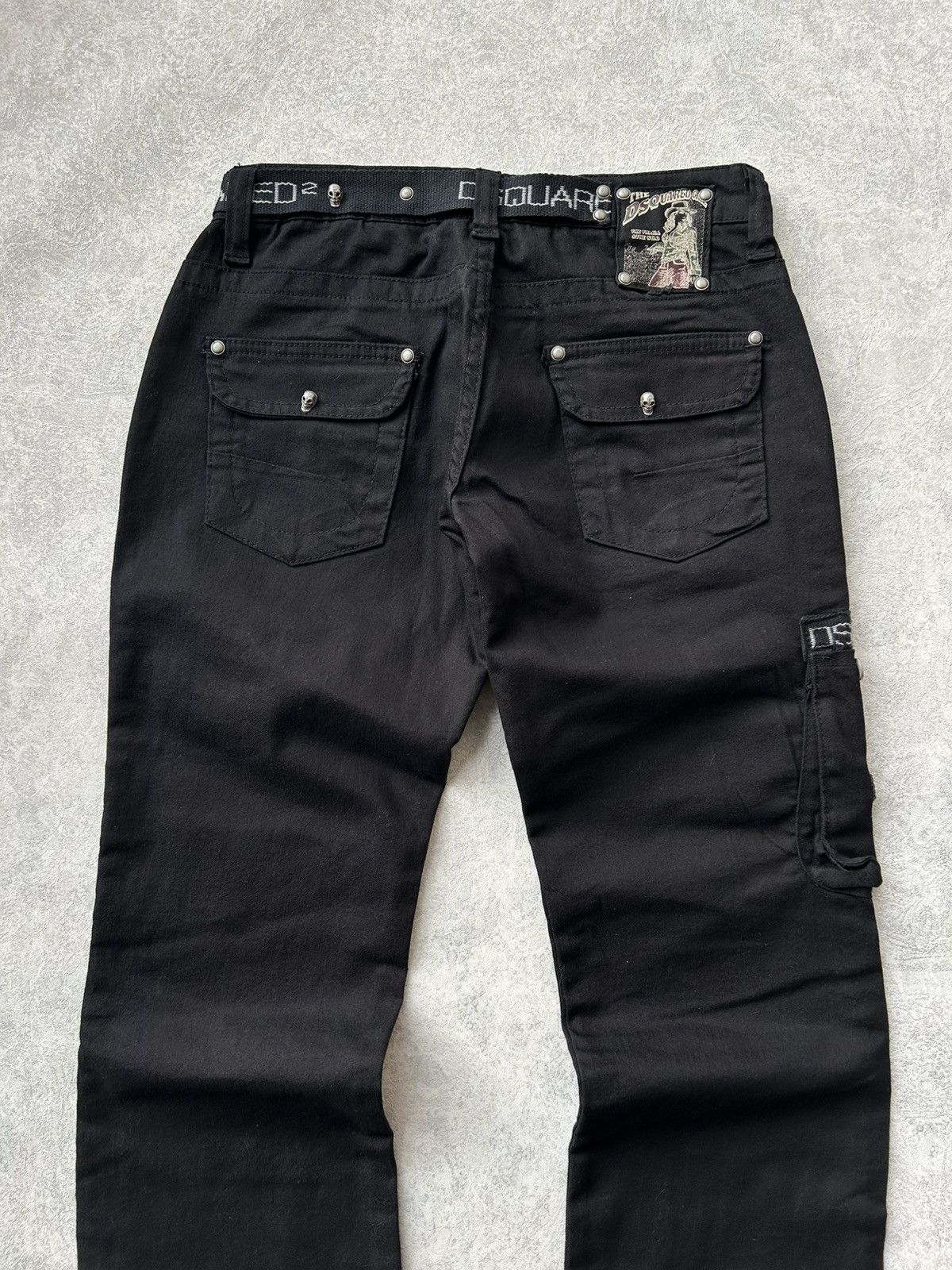 Dsquared2 Vintage 2000s Dsquared2 Black Cargo Pants Metal Skulls Size 27" / US 4 / IT 40 - 6 Thumbnail