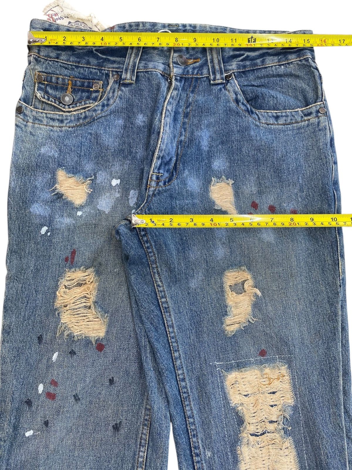Japanese Brand Japanese Brand Distressed Paint Style Loose Jeans Size US 30 / EU 46 - 5 Thumbnail