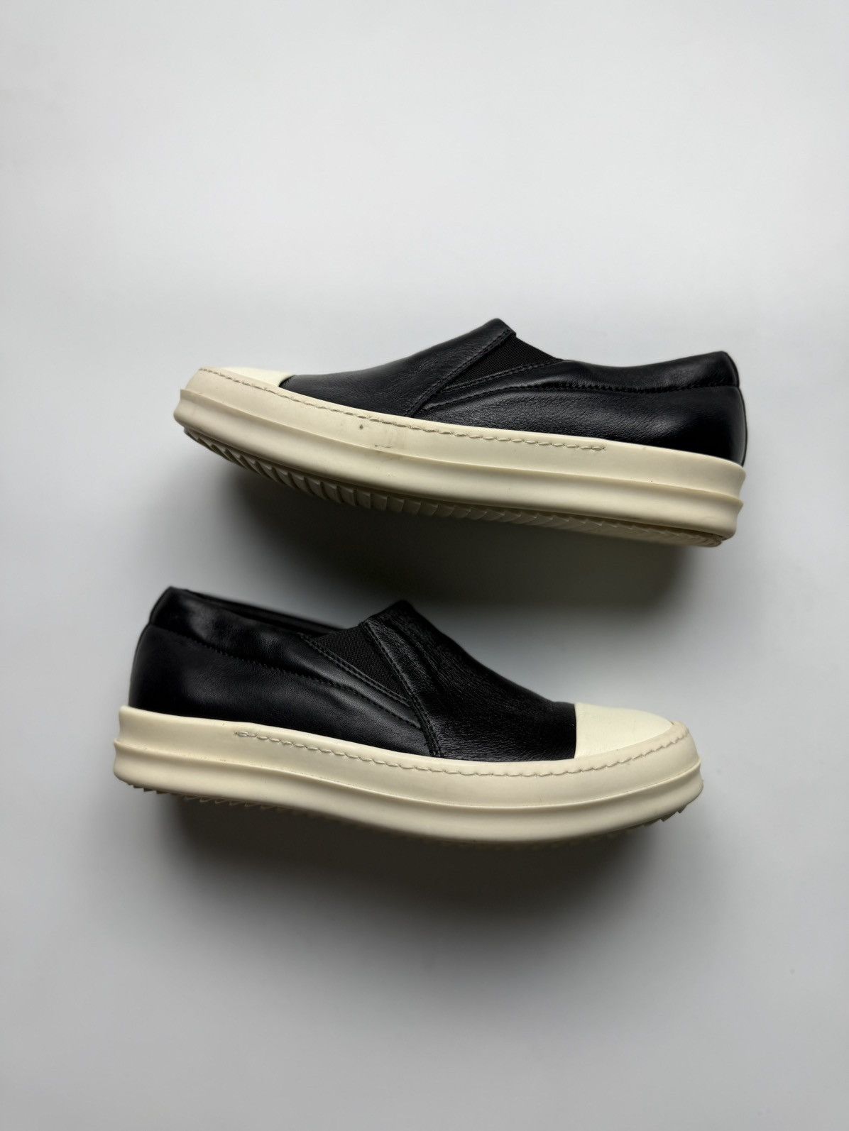 Rick Owens Rick Owens Mainline Slip on Size US 5 / IT 35 - 2 Thumbnail