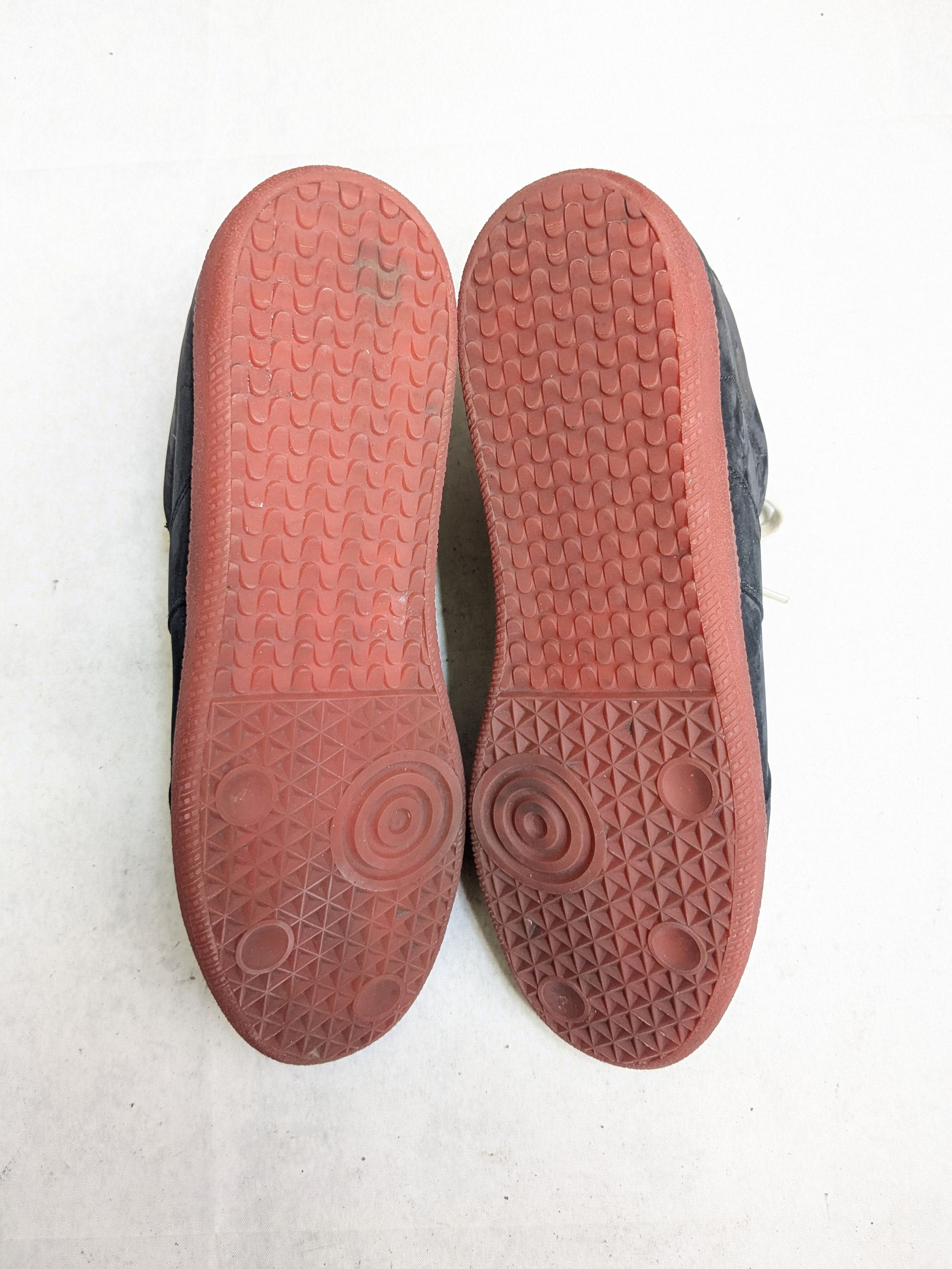 Maison Margiela Maison Margiela Replica GAT Black Red 13 46 Low Tops Size US 13 / EU 46 - 18 Thumbnail