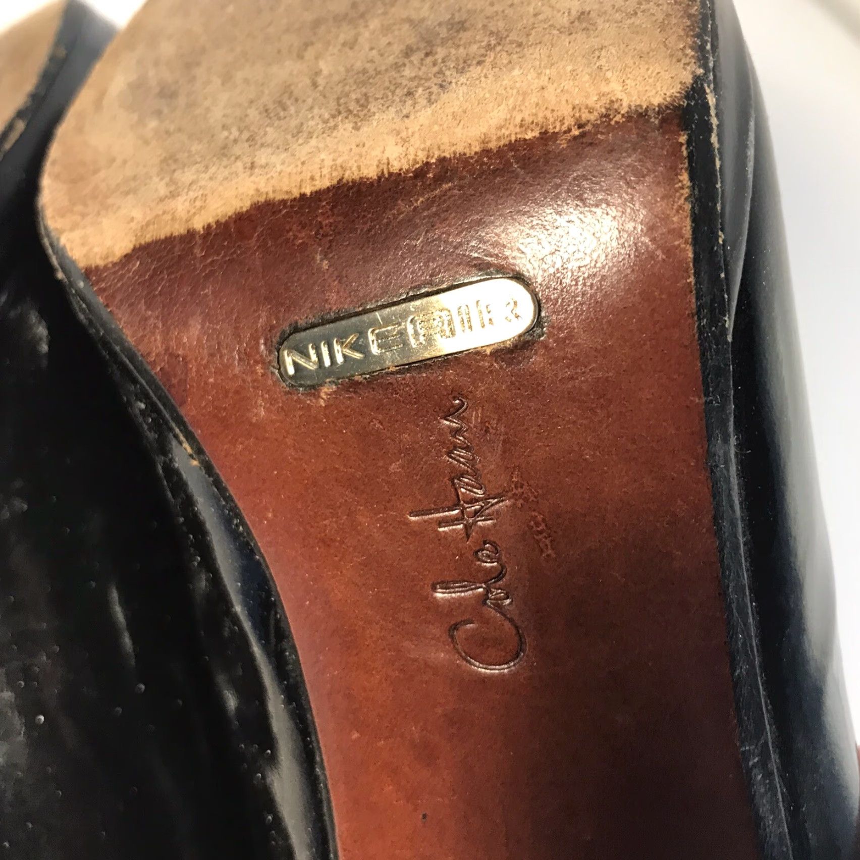 Cole Haan VINTAGE Cole Haan Women's Pump Shoes Black Patent Leather Peep Toe 8.5B 3-inch Heels Formal Casual Size US 8.5 / IT 38.5 - 5 Thumbnail