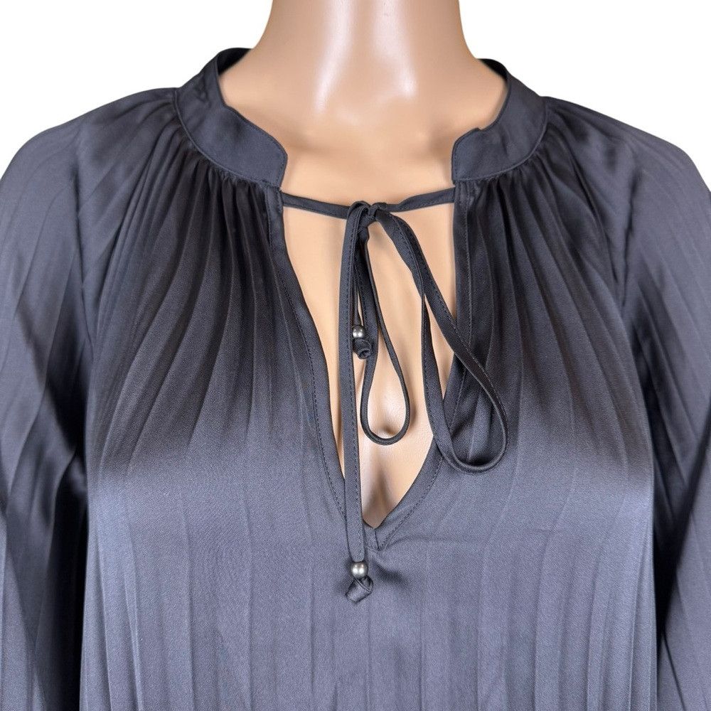 Bcbgmaxazria BCBGMaxAzria Pleated Colorblock Long Sleeve Blouse Size L Size L / US 10 / IT 46 - 4 Thumbnail