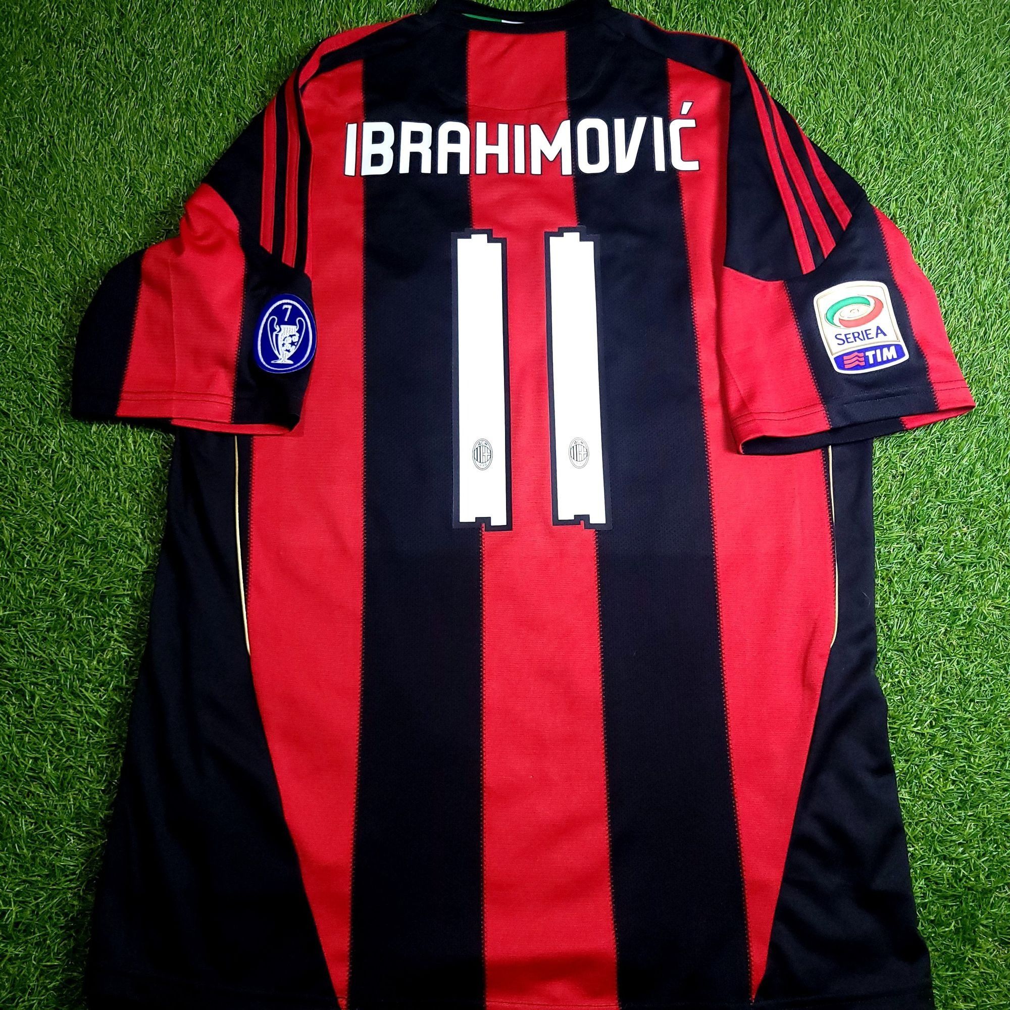 Ibrahimovic AC Milan 2010 2011 Soccer Jersey Shirt L