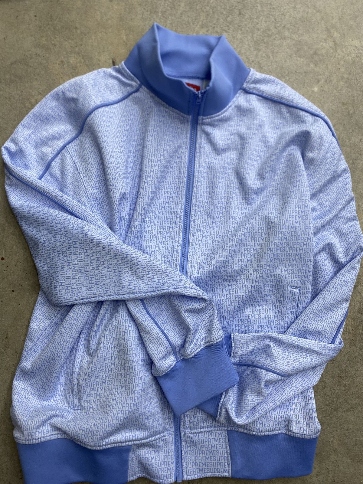 Supreme Supreme Repeat Logo Baby Blue Track Jacket SZ XL (NEW) Size US XL / EU 56 / 4 - 1 Thumbnail
