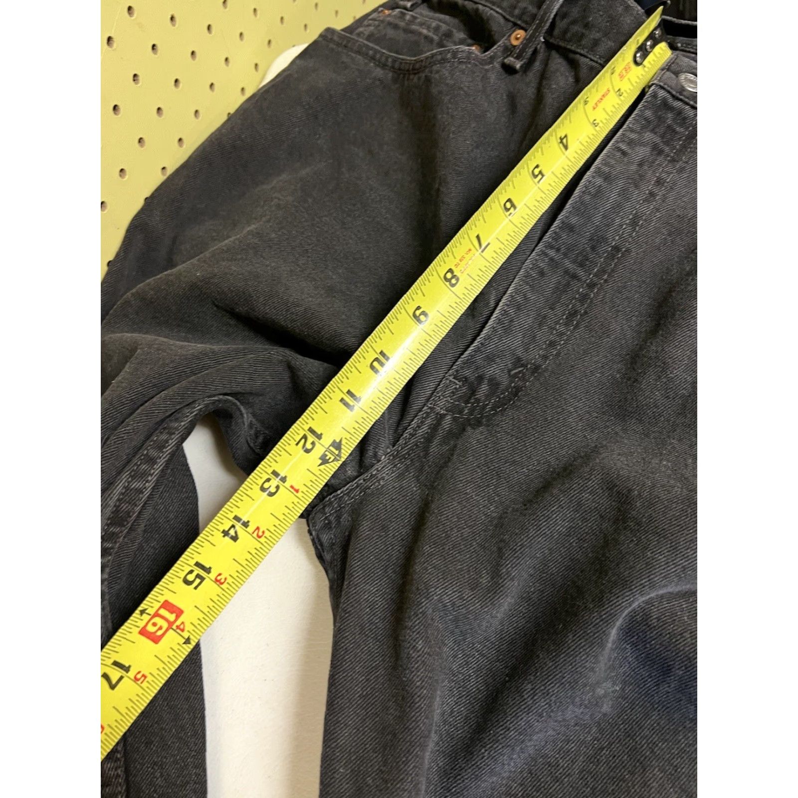 Levi's VINTAGE Levi's 505 Jeans Men Regular 38x32 Black Straight Denim Pants 90s USA 90s Hipster Comfortable Pockets Belt Loops Size US 38 / EU 54 - 5 Thumbnail