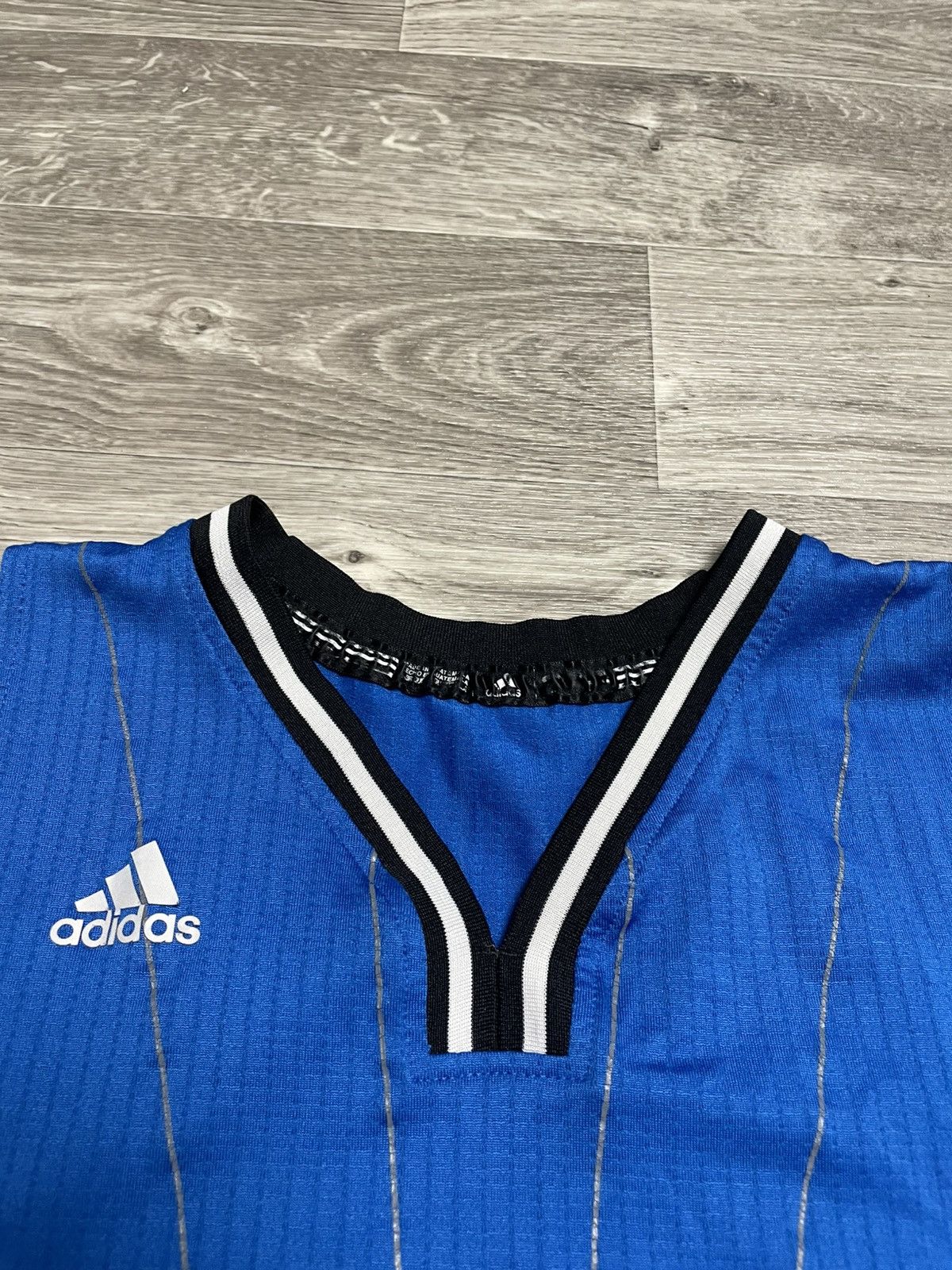 NBA VICTOR OLADIPO NBA ADIDAS ORLANDO MAGIC SWINGMAN JERSEY Size US M / EU 48-50 / 2 - 9 Thumbnail