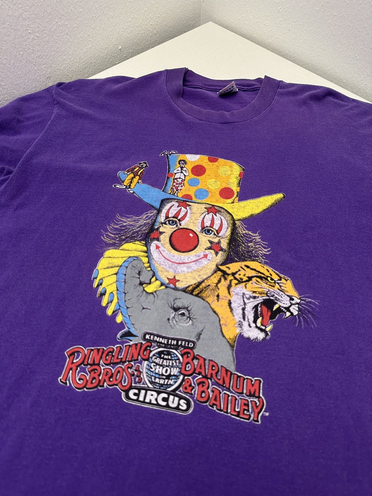 Fruit Of The Loom Vintage 90s Ringling Bros Barnum & Bailey Circus Tshirt XL Size US XL / EU 56 / 4 - 2 Thumbnail