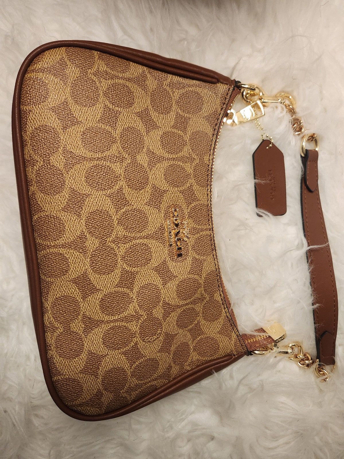 Coach Coach Brown Signature Canvas Shoulder Bag Size ONE SIZE - 4 Thumbnail