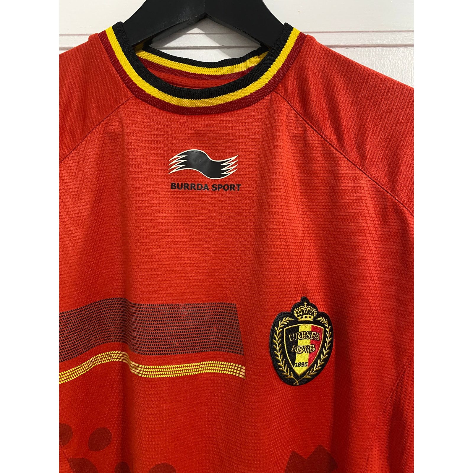 Other Belgium Red Soccer Jersey Size Medium Size US M / EU 48-50 / 2 - 2 Thumbnail
