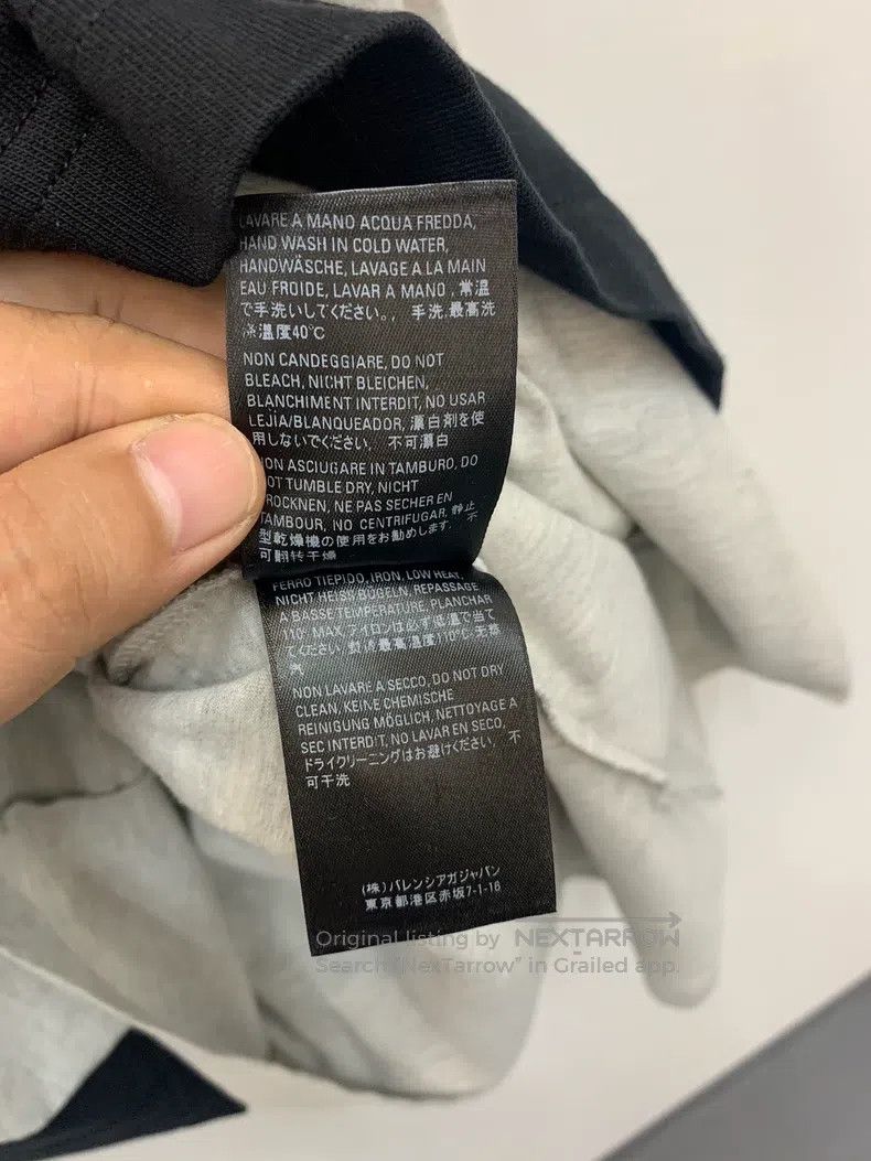 Balenciaga Balenciaga Black and Gray Color Blocked Short Sleeve, XXS Size US XXS / EU 40 - 7 Thumbnail