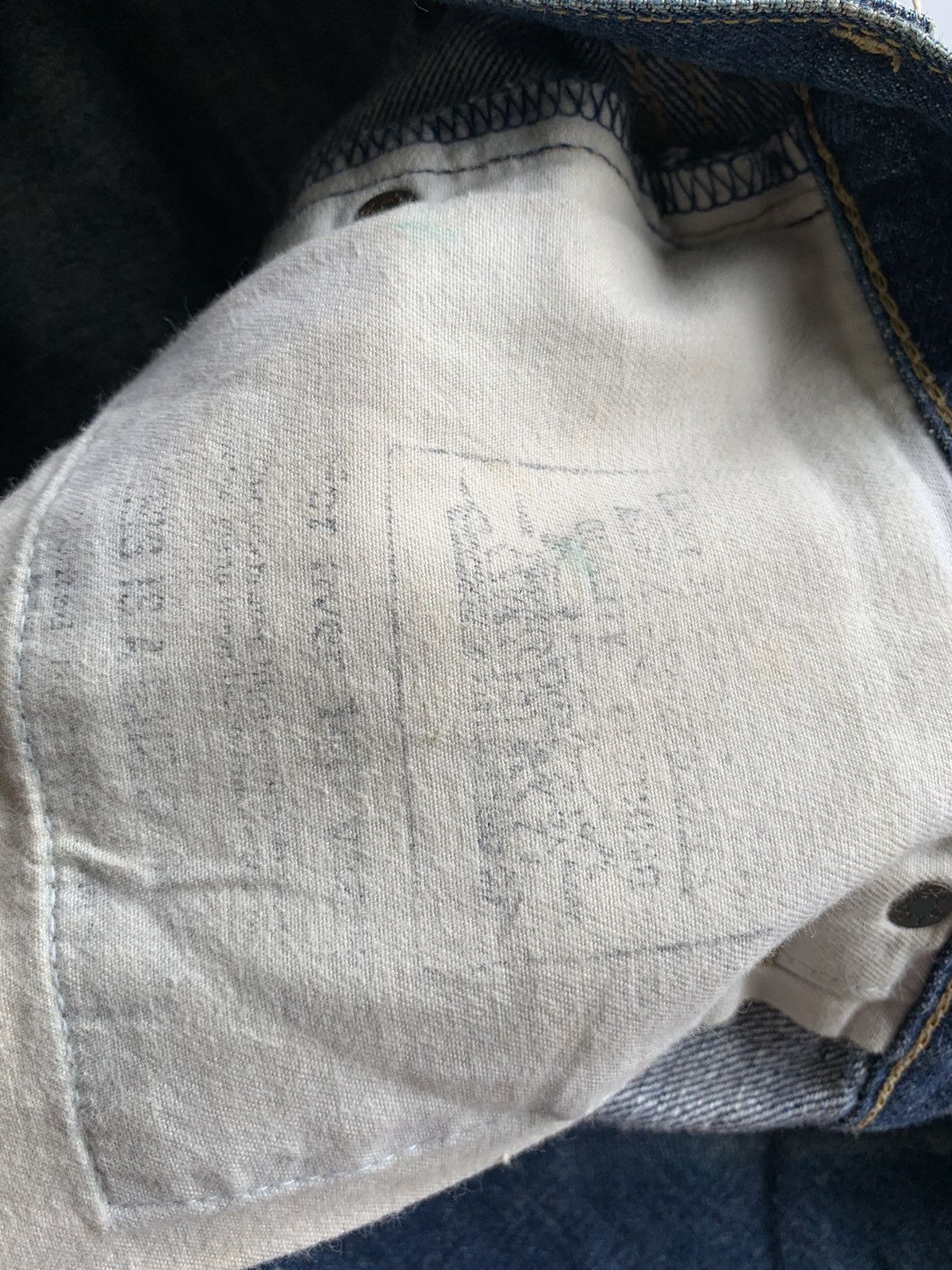 Levi's VINTAGE LEVIS BIG E SELVEDGE J22 BUTTON FLY SHORT DENIM Size US 34 / EU 50 - 12 Thumbnail