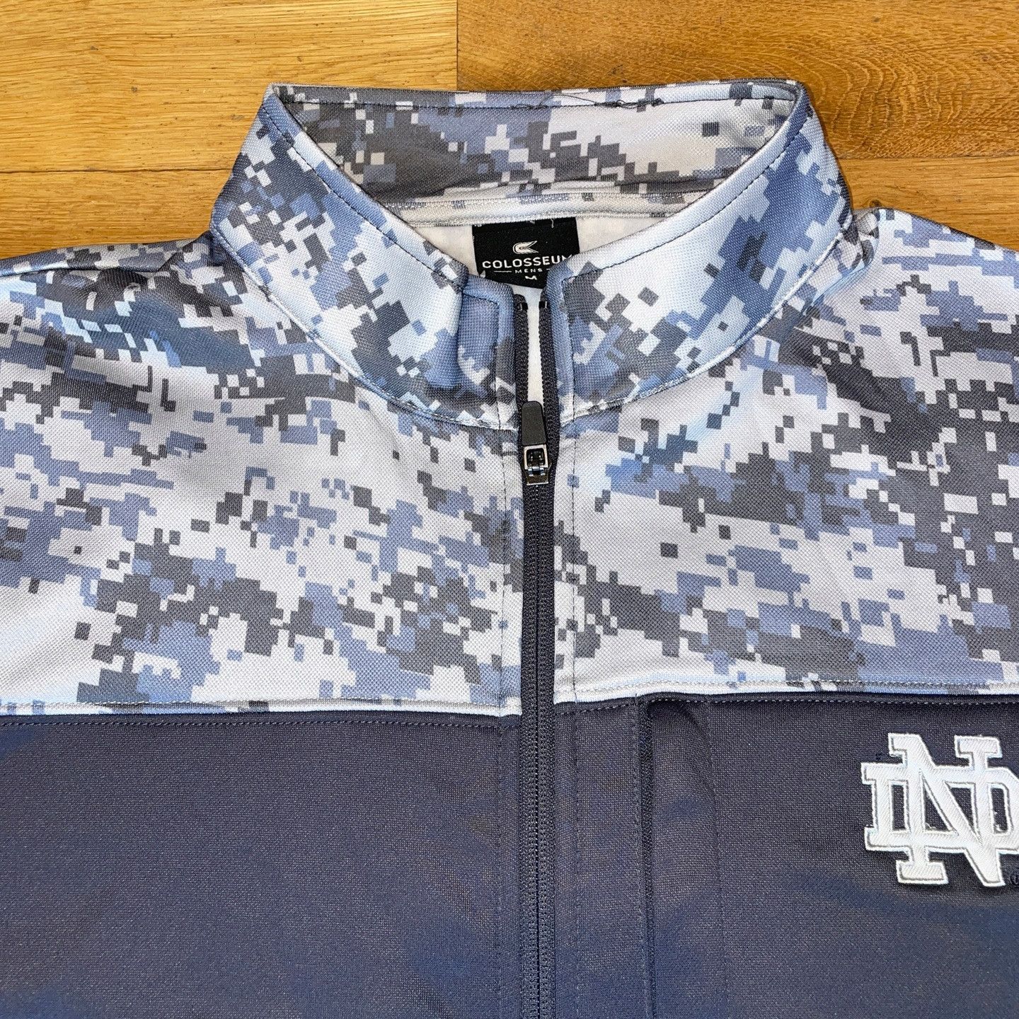 Colosseum Athletics COLOSSEUM NOTRE DAME MEN'S USA SPORTS SWEATSHIRT Size M Size US M / EU 48-50 / 2 - 2 Thumbnail