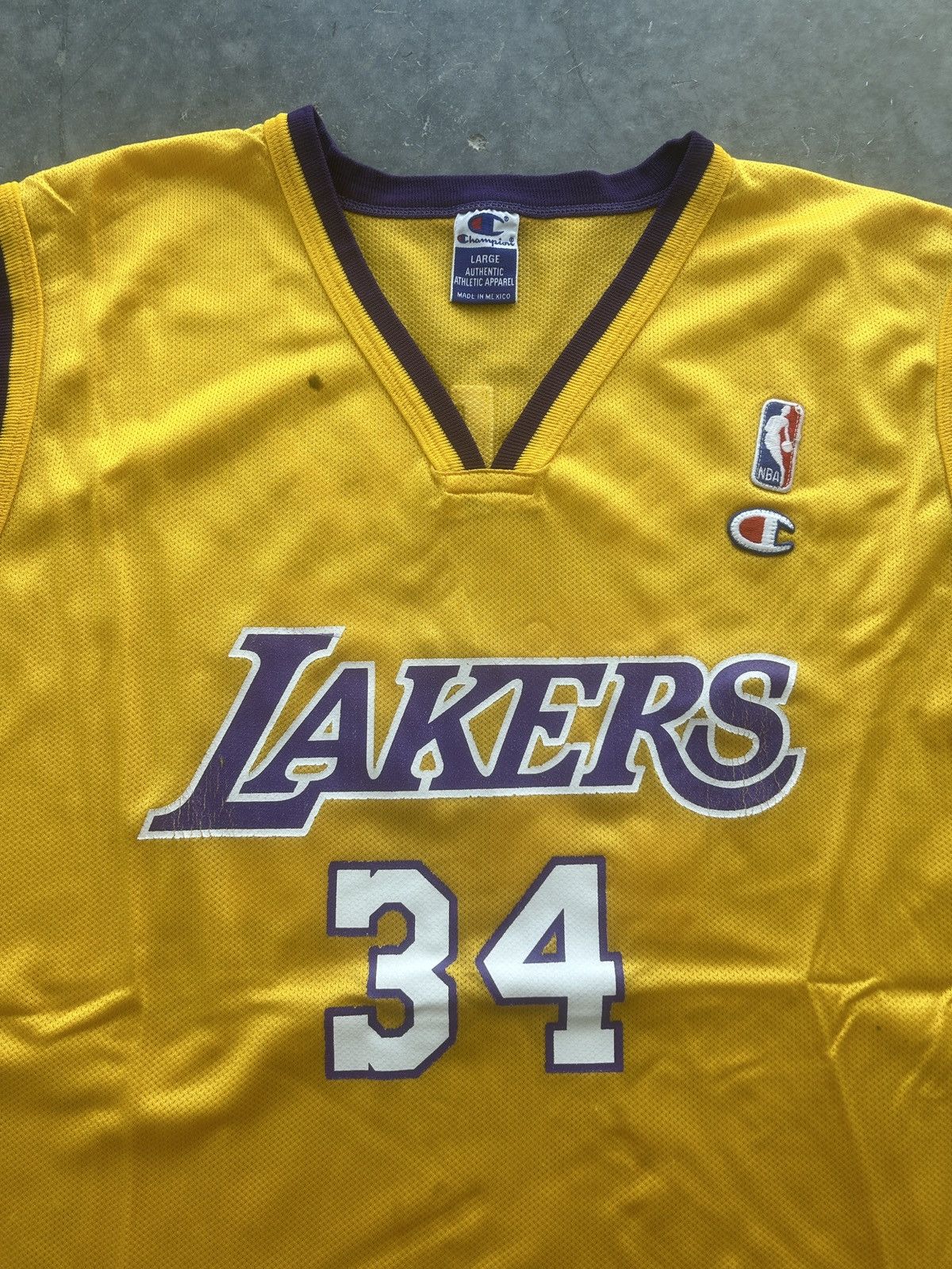 Champion × NBA × Vintage Vintage 90s Champion Lakers Shaquille O’Neal Jersey #34 Size US L / EU 52-54 / 3 - 2 Thumbnail