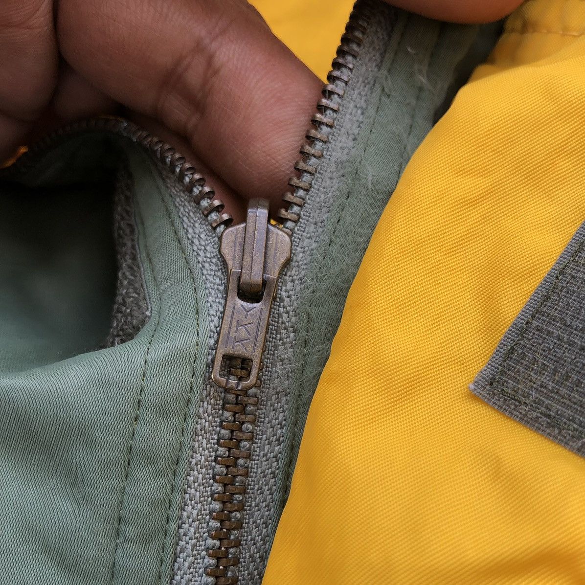 Vintage Vintage 1980 CAMEL TROPHY Reversible Bomber Jacket Size US L / EU 52-54 / 3 - 13 Thumbnail