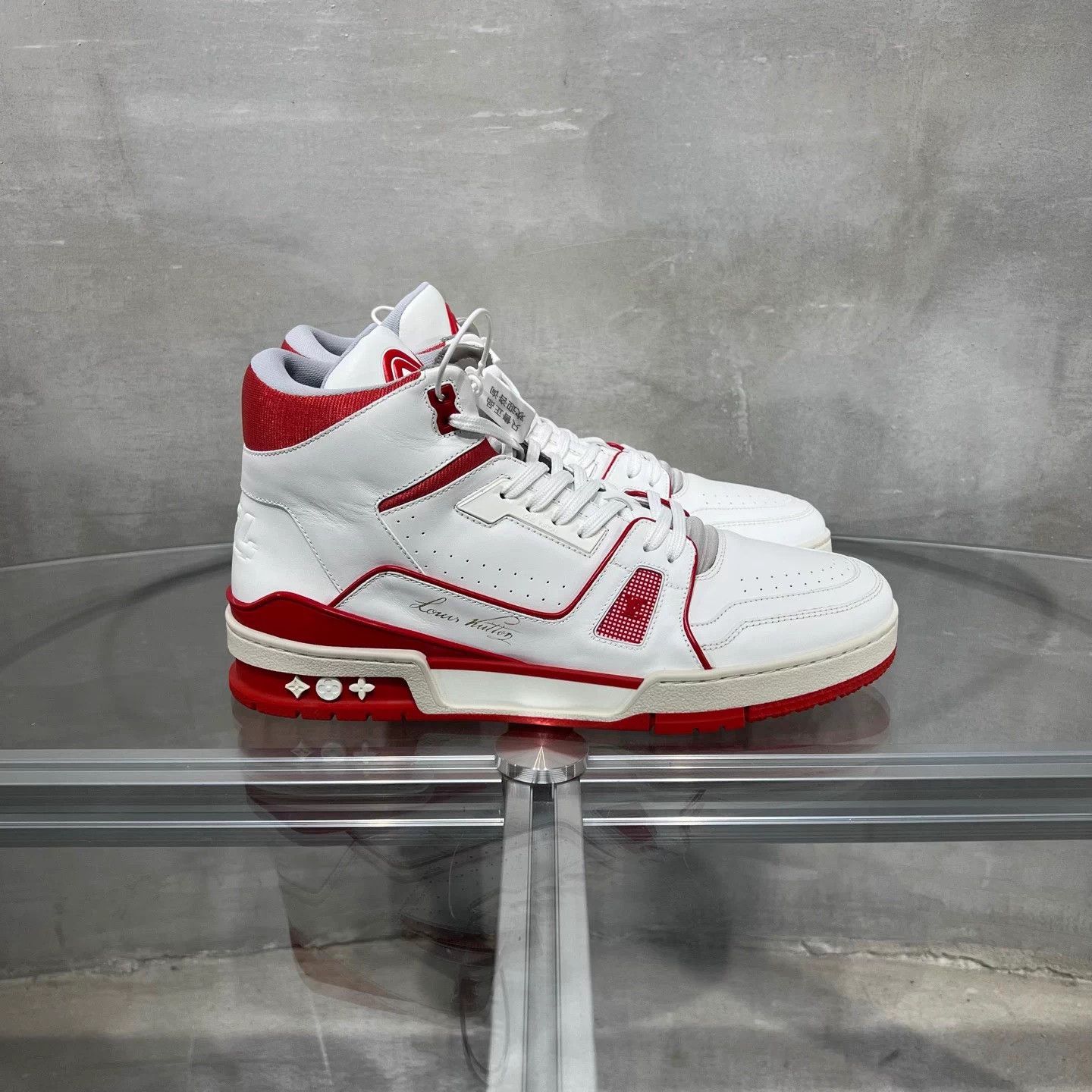 Louis Vuitton LV Trainer City Limited White Red UK8 (42) Size US 8 / EU 41 - 4 Thumbnail
