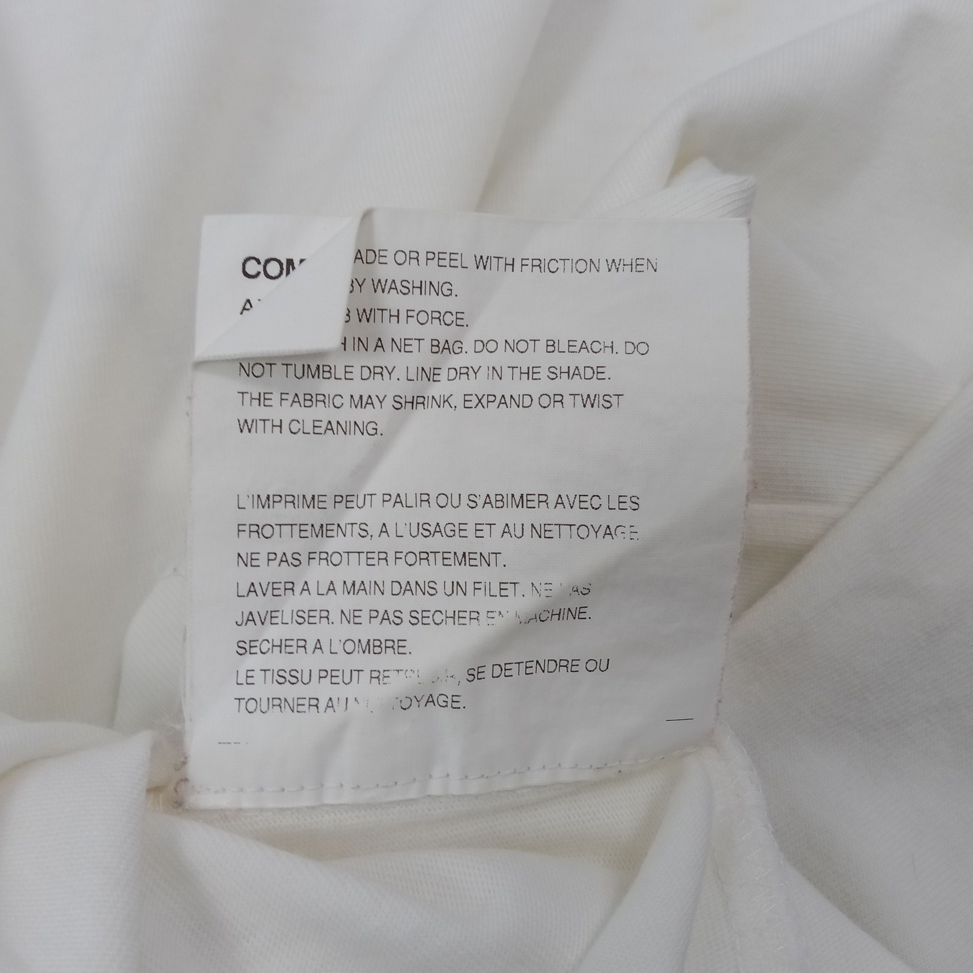 Comme des Garcons PLAY Comme des Garçons PLAY Japanese Designer Tshirt C267N31 Size US M / EU 48-50 / 2 - 9 Thumbnail