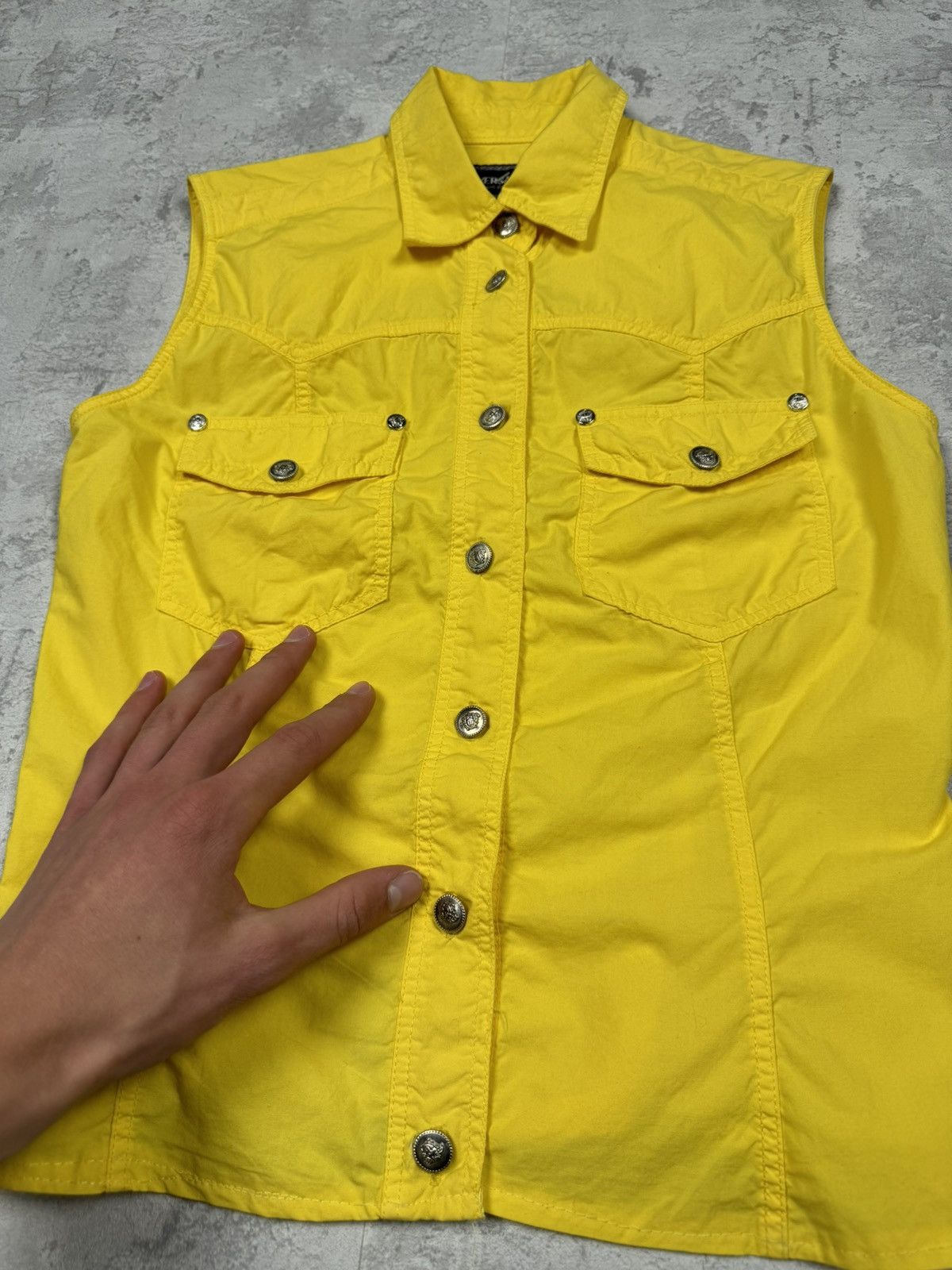 Versace Vintage Versace Jeans Couture Y2K Vest Sleeveless Size S Size S / US 4 / IT 40 - 4 Thumbnail