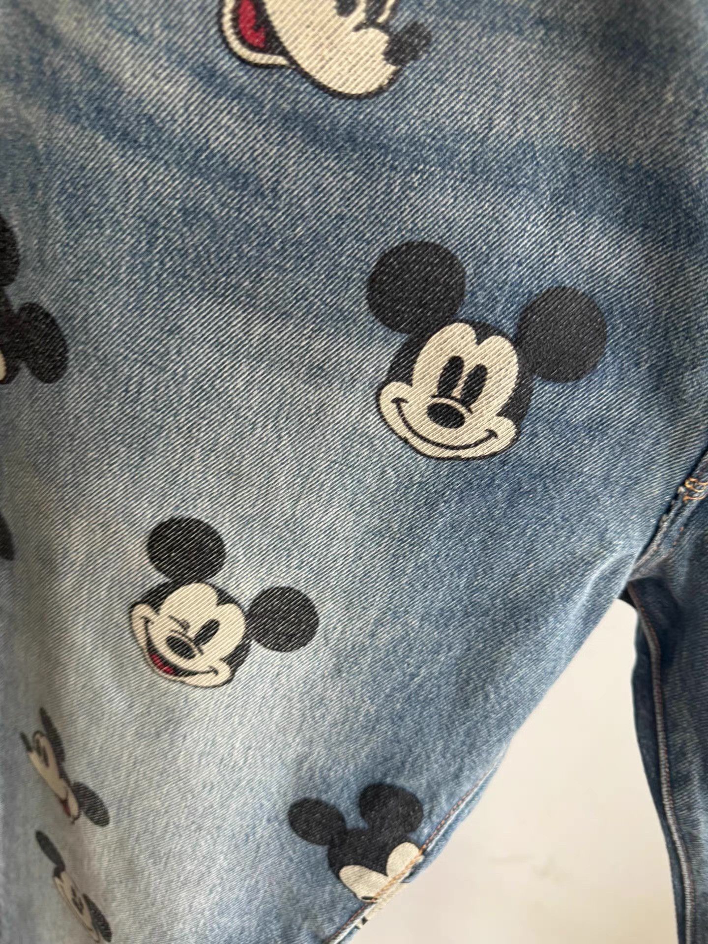 Levi's Levi's x Disney Mickey Mouse Co-branded Jeans Q17 Size US 36 / EU 52 - 4 Thumbnail